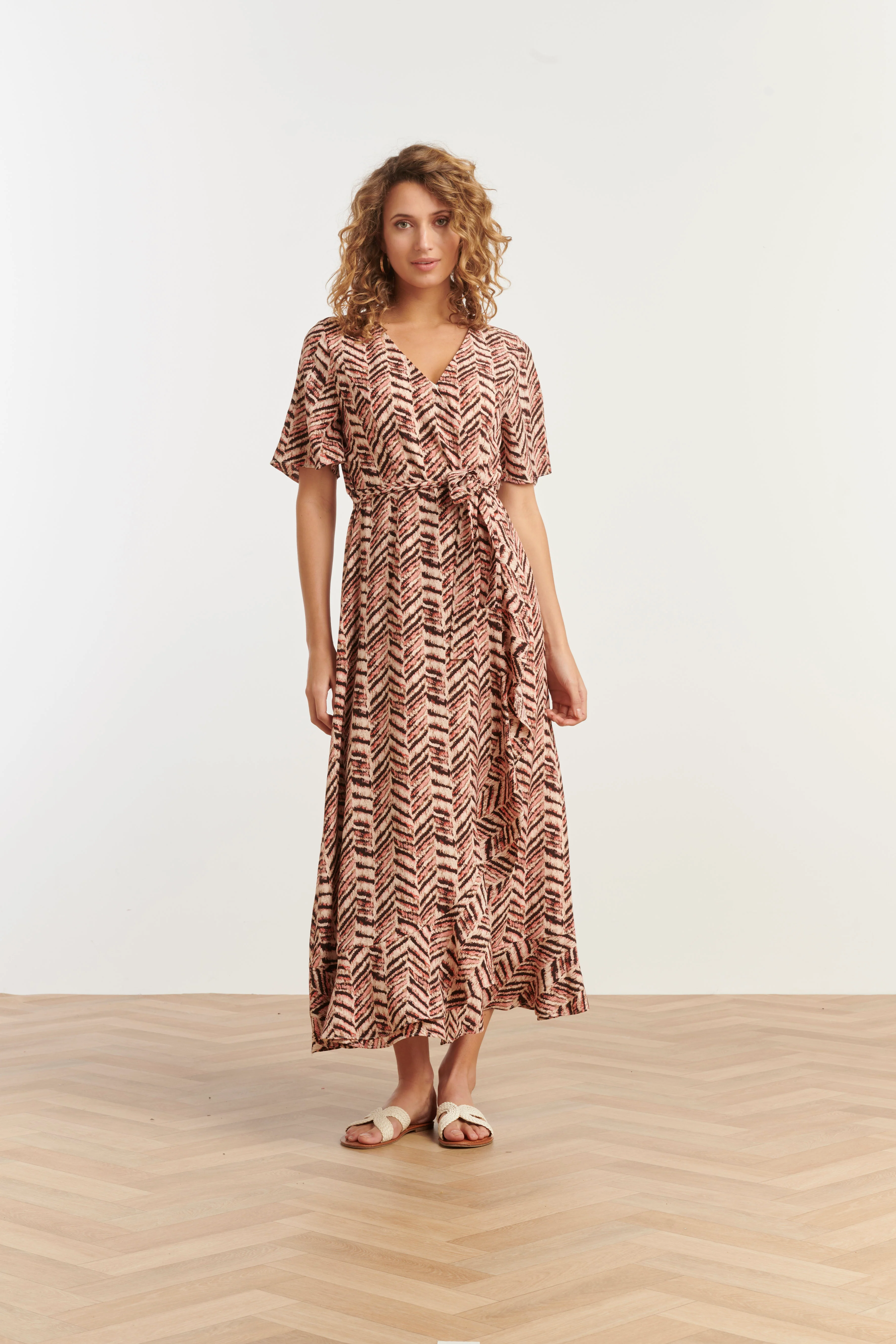 35142, Jurken | Black - Pink