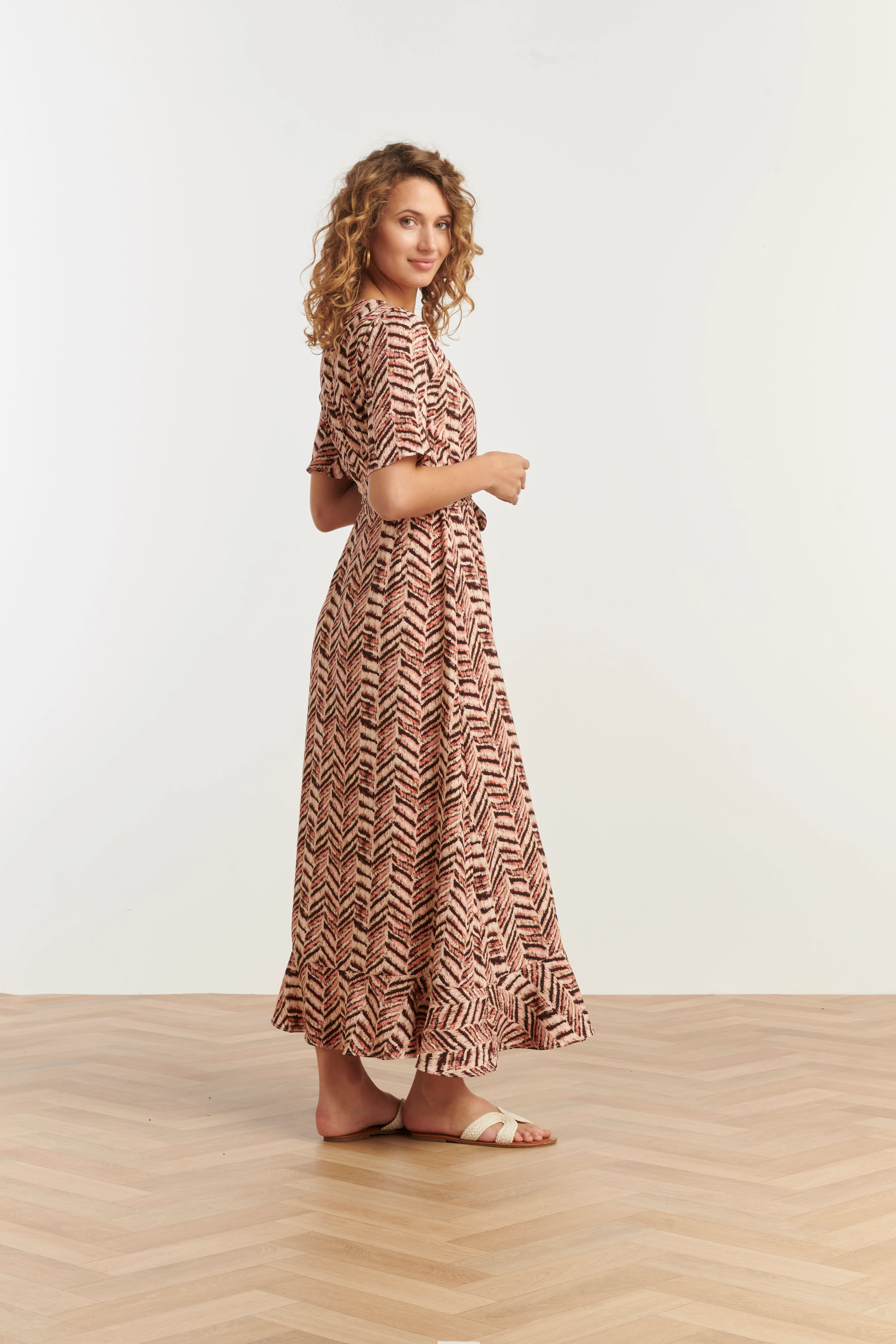 35142, Jurken | Black - Pink - Image 5