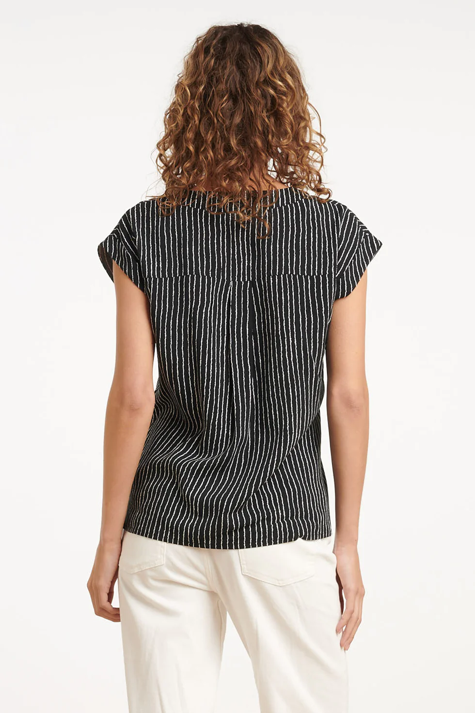 35150, Tops | Black - Off White - Image 6