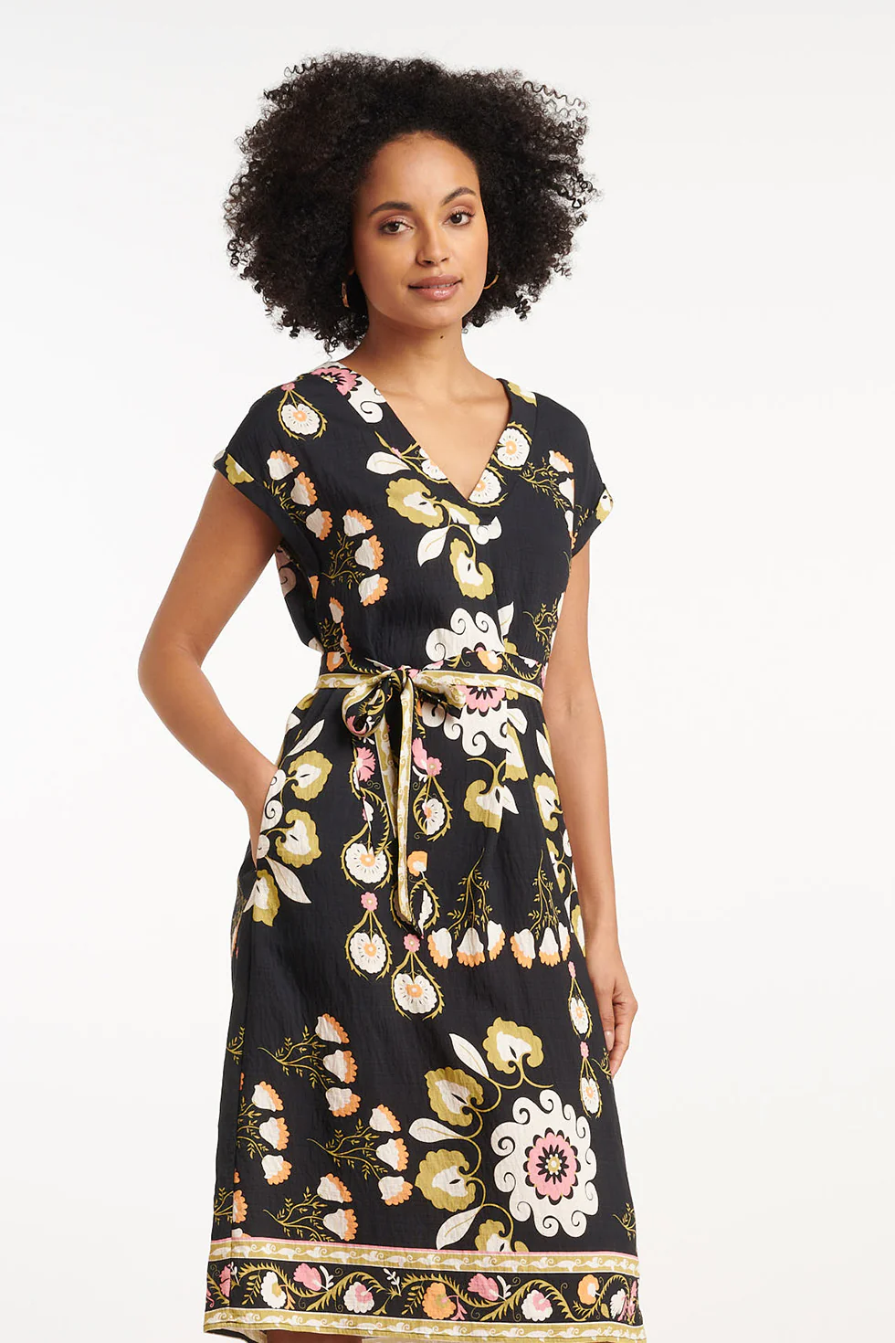 35156, Jurken | Black - Muticolour - Image 4