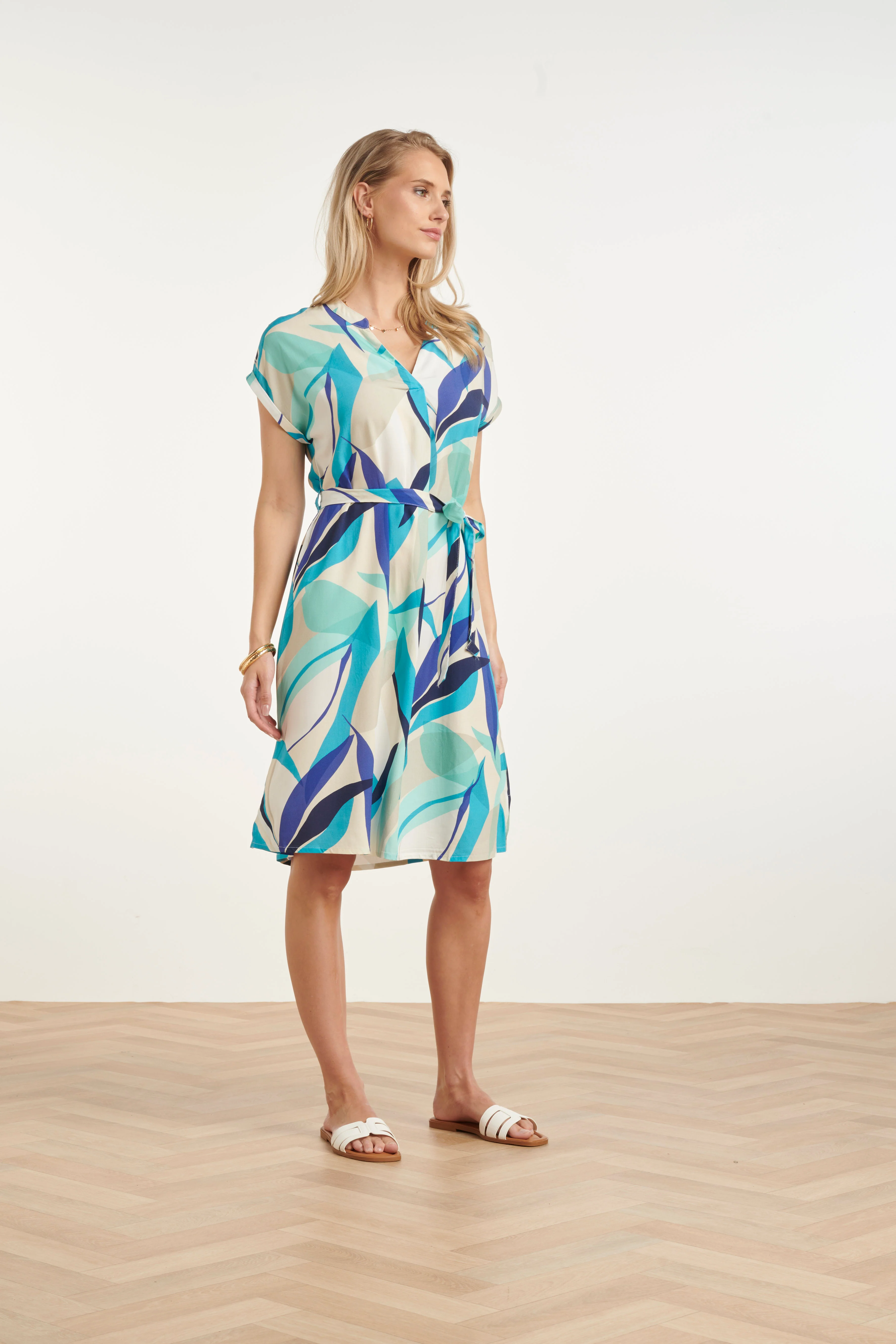 35213, Dress | White - Blue - Image 3