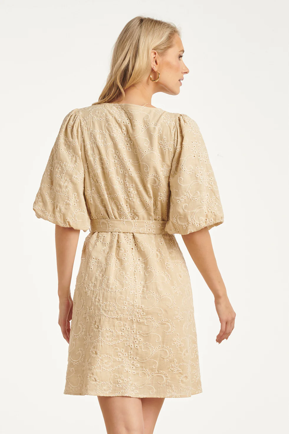 Beige Jurk Met Broderie Borduur | Sand - Image 12