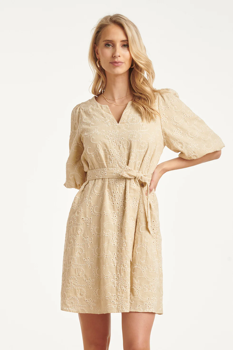 Beige Jurk Met Broderie Borduur | Sand - Image 2