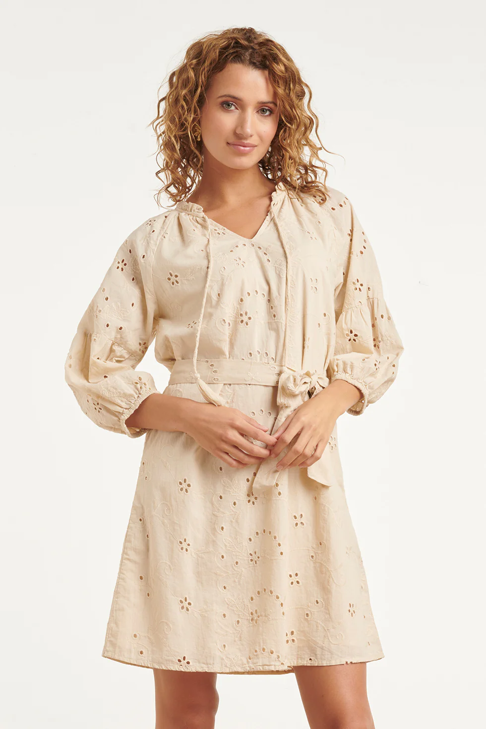 Beige Jurk Met Broderie En Strikceintuur | Off White - Image 4