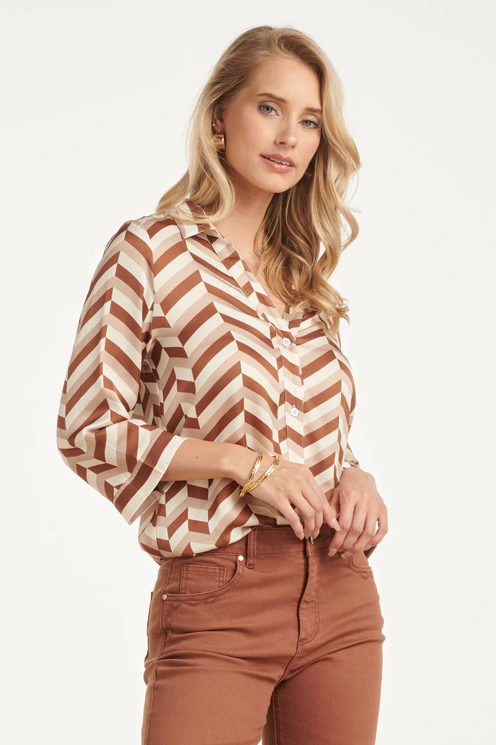 Blouse Met Grafische Chevron Print | Brown - Dark Sand - Image 4