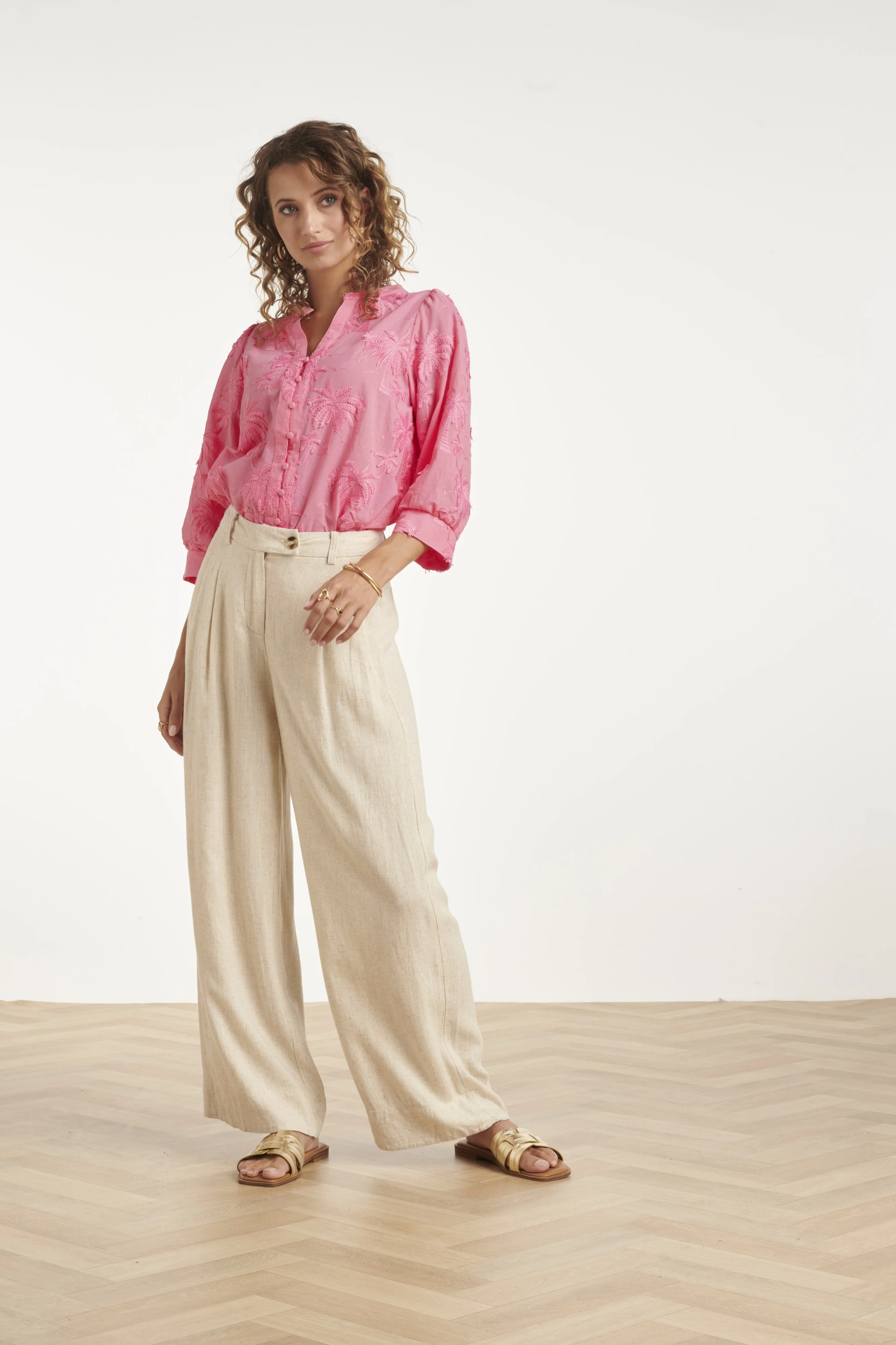 Blouse Met Tropisch Palmborduursel | Old Pink - Image 3