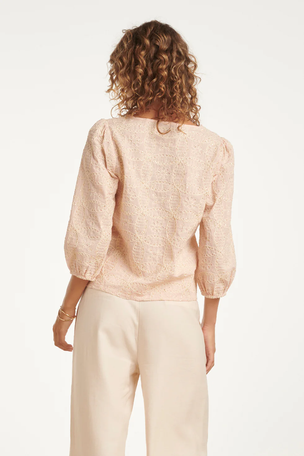 Boho Top Met Rijk Borduursel En Vetersluiting | Baby Pink - Off White - Image 6