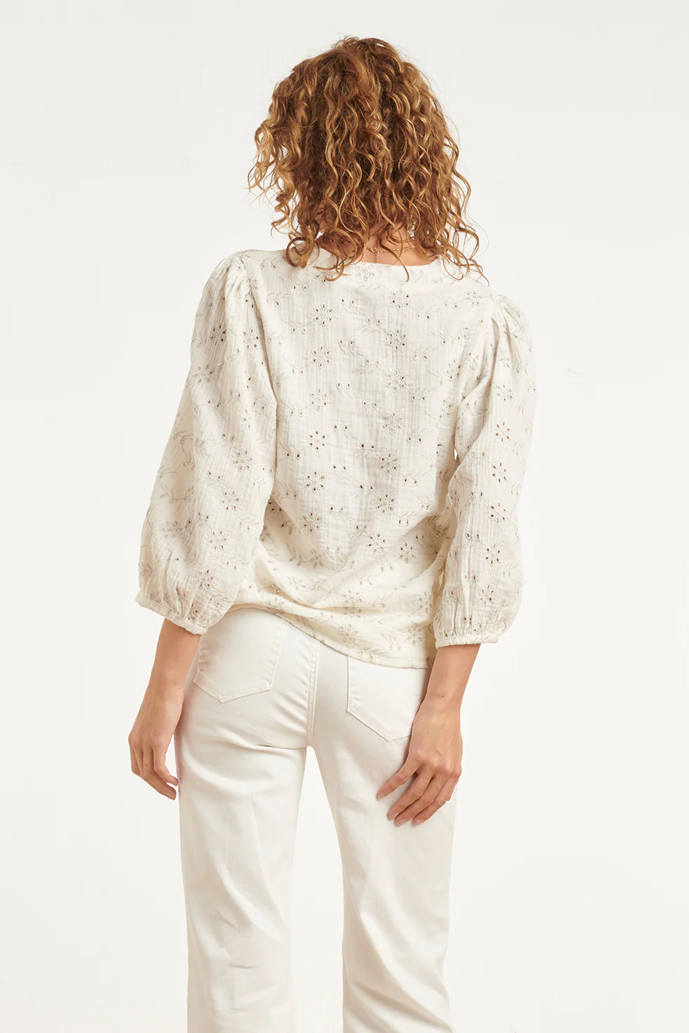 Crème Blouse Met Fijne Bloemenprint En V-Hals | Off White - Image 6