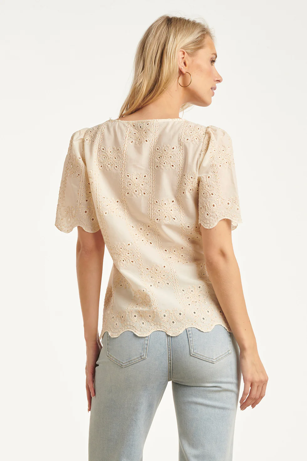 Crème Broderie Top Met Korte Mouwen En Scallop Zoom | Off White - Image 12