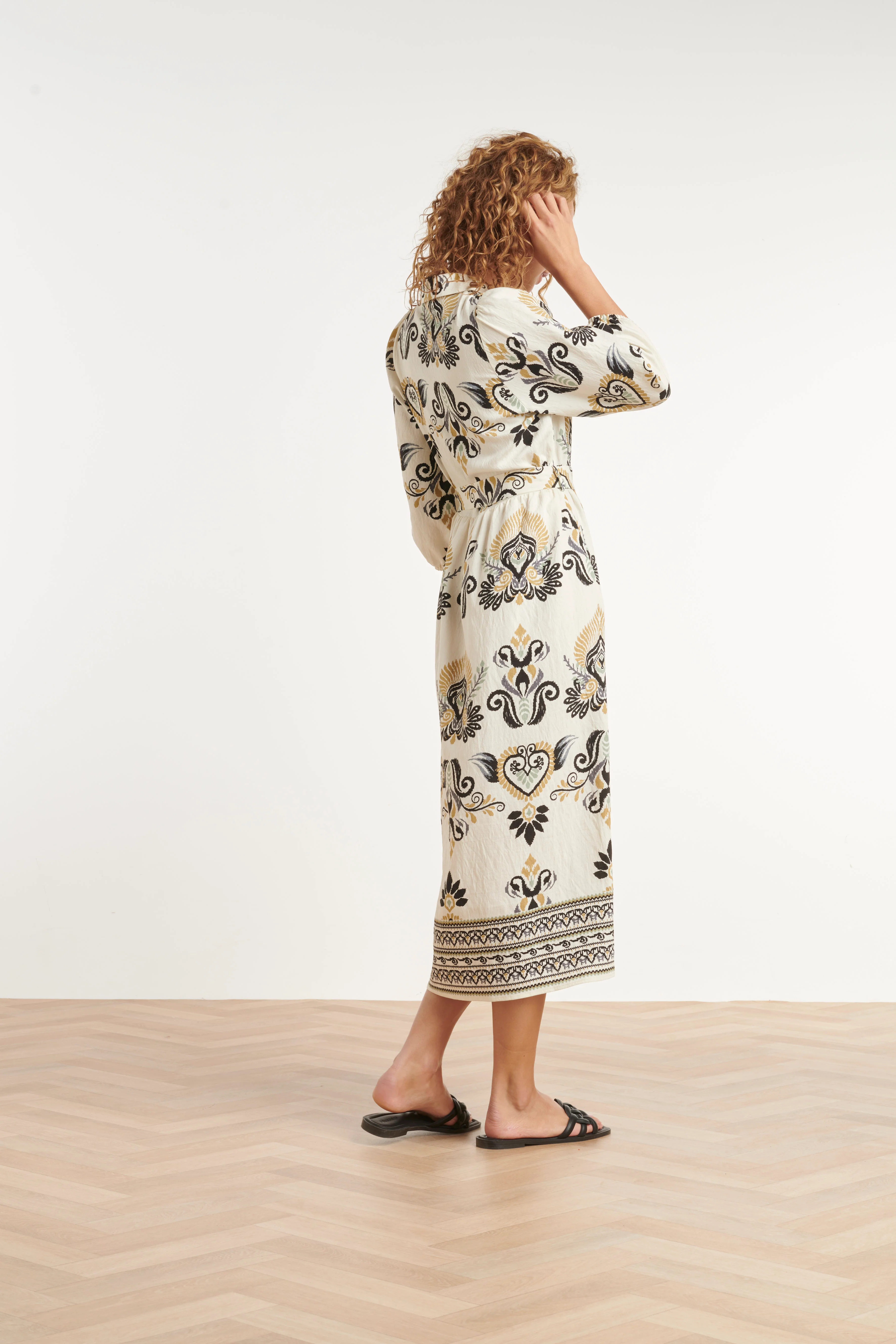 Crème Midi Jurk Met Ornament Print En Tailleceintuur | Muticolour - Image 5