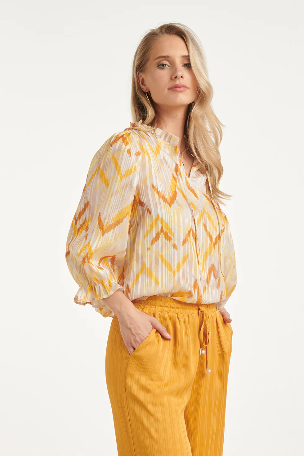 Dames Top Met Gele Zigzag Aztec Print | Yellow - Muticolour - Image 4