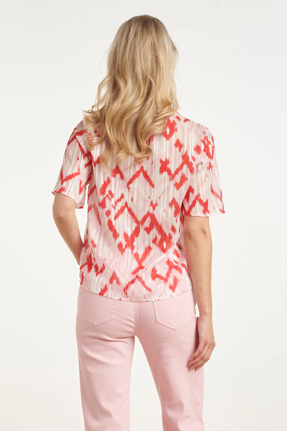 Dames Top Met Grafische Aztec Print In Roze En Rood | Red - Pink - Image 6