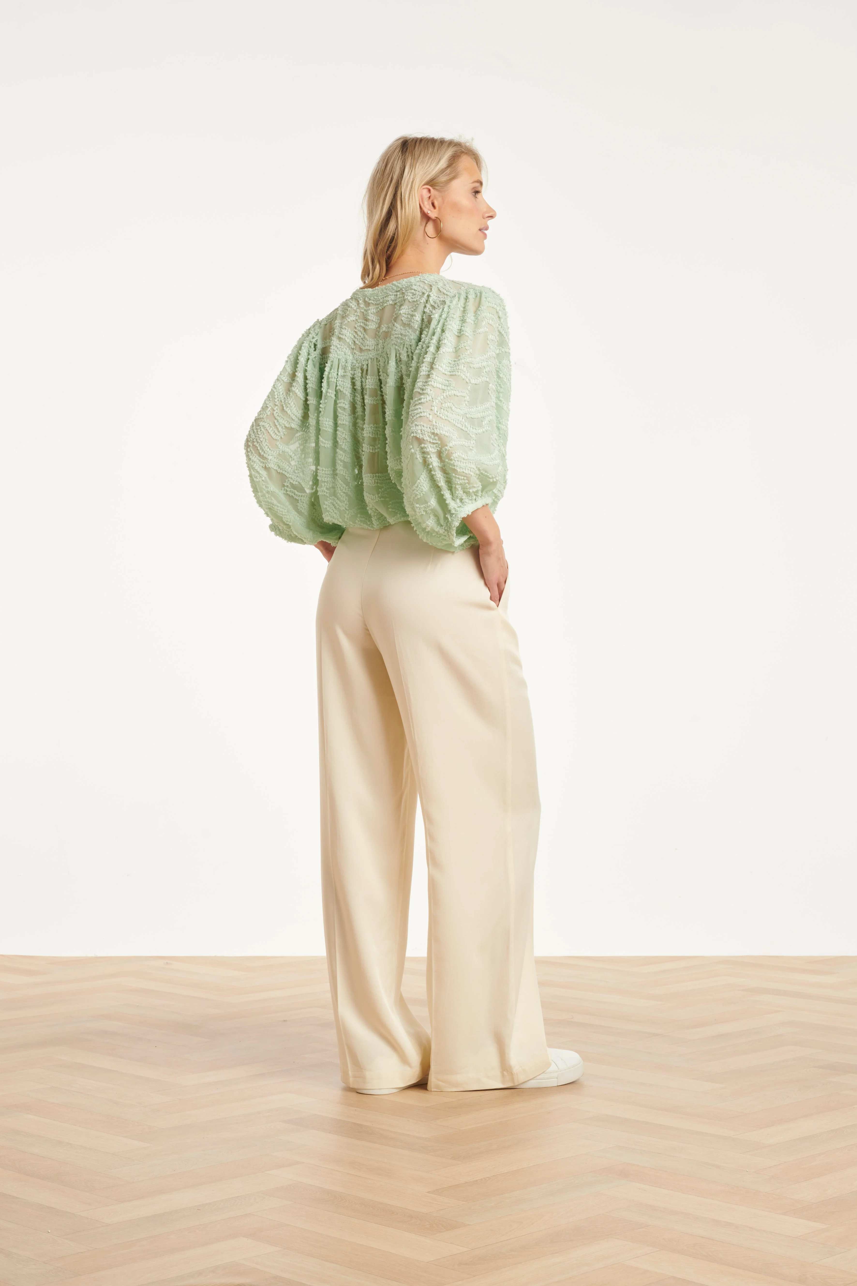 Dames Zachte Wijde Pantalon Met Rechte Pijpen | Off White - Image 9