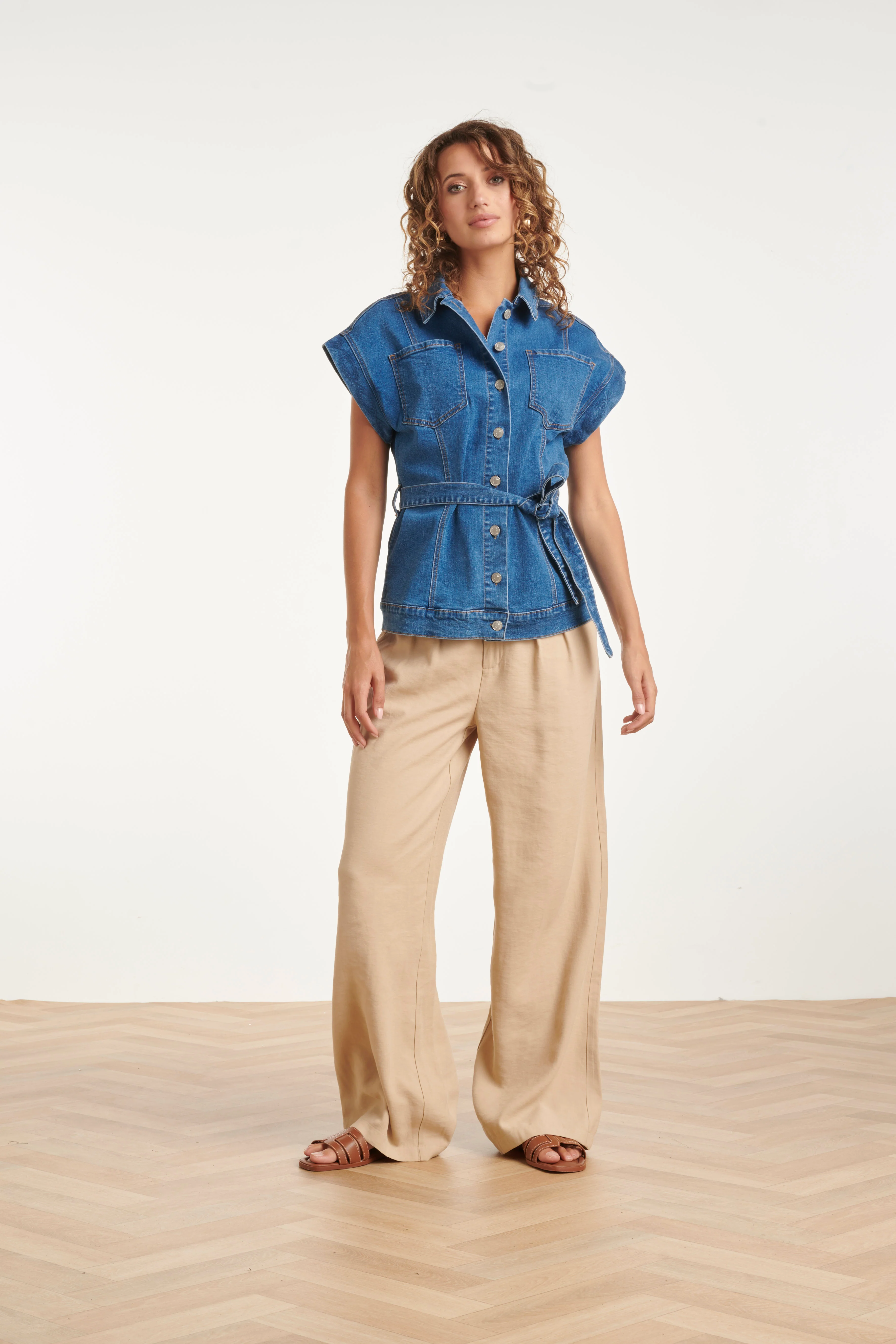 Denim Gilet Met Knoopsluiting En Kapmouwen | Medium Blue Denim - Image 3