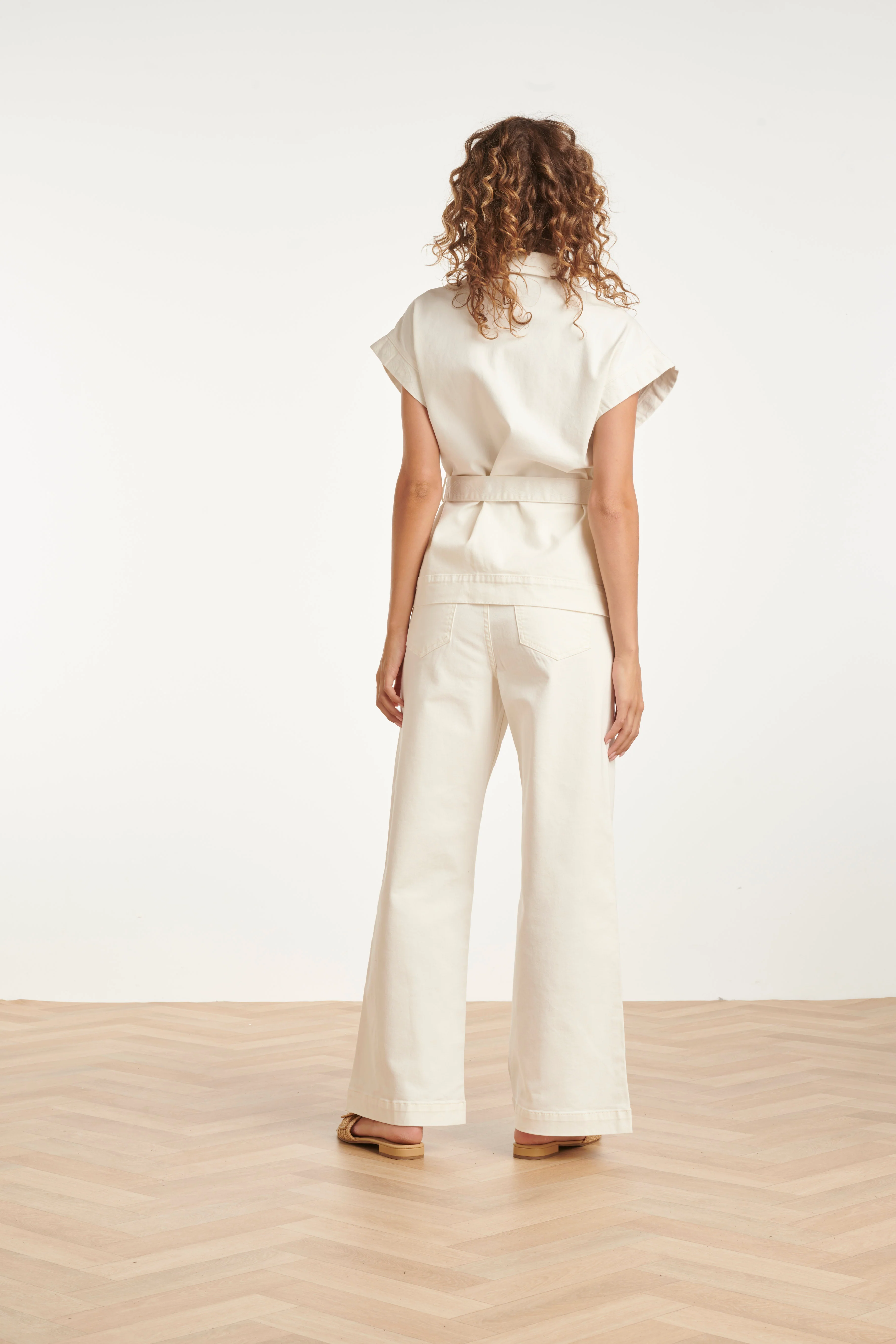 Denim Gilet Met Knoopsluiting En Kapmouwen | White - Image 9