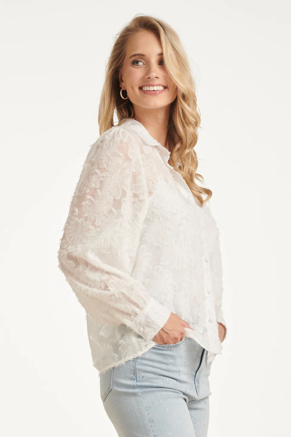 Elegante Doorschijnende Blouse Met Reliëf Print | White - Image 4
