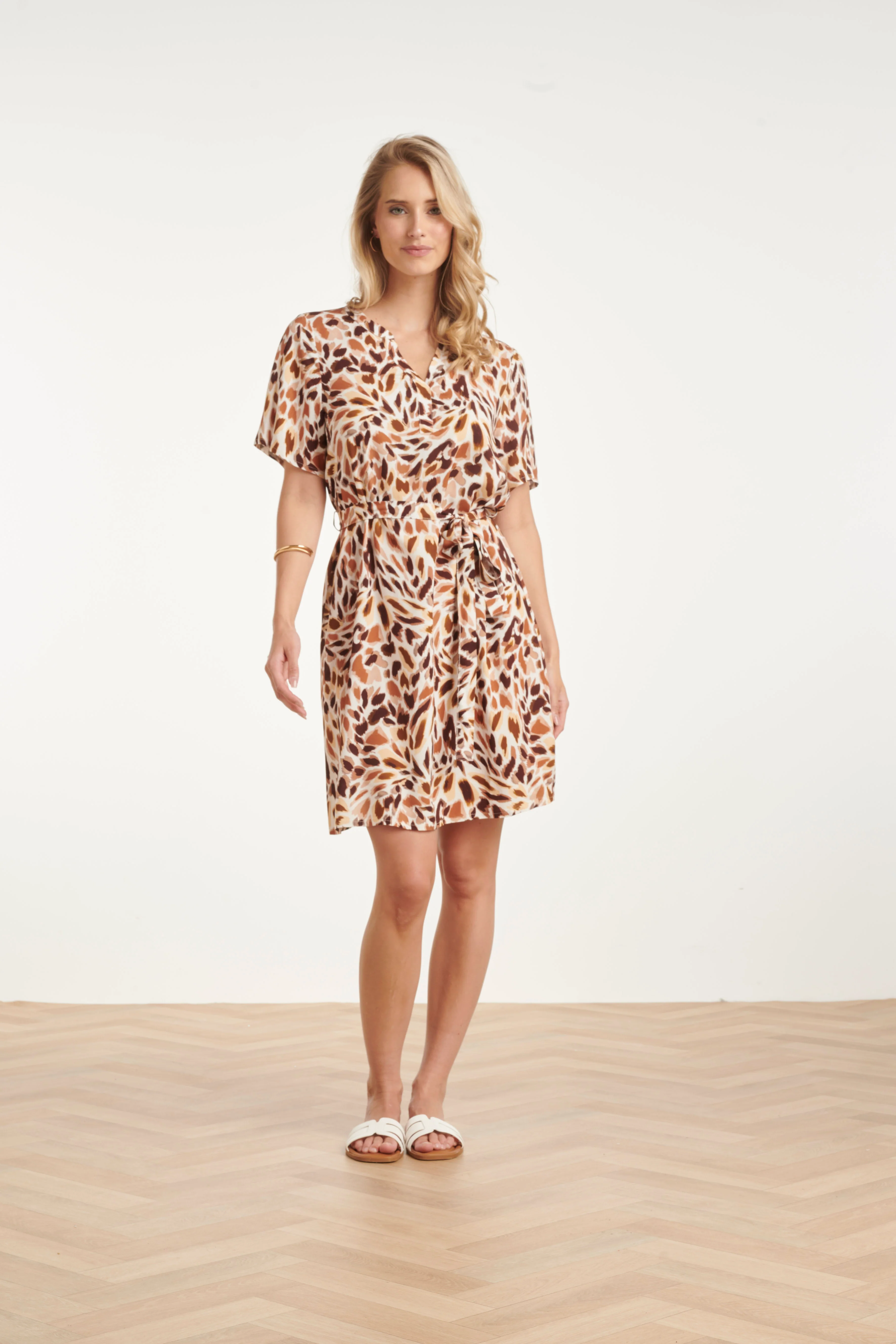 Elegante Korte Jurk Met Abstracte Dierenprint | Muticolour - Image 6