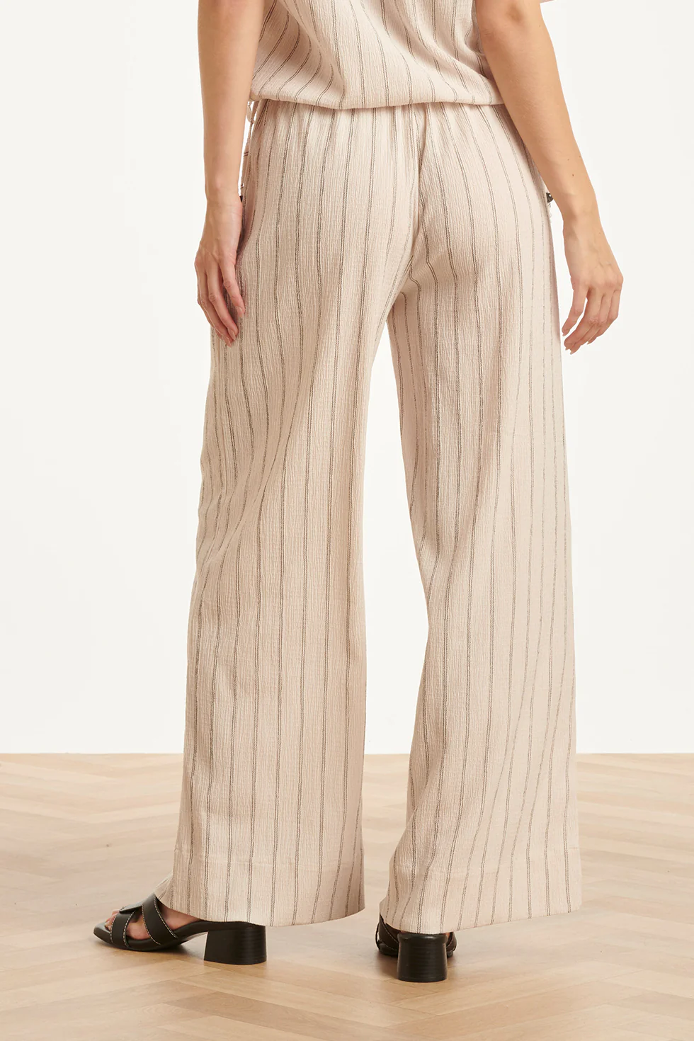 Gestreepte Broek Met Ingeweven Structuur En Elastische Tailleband | Off White - Black - Image 12