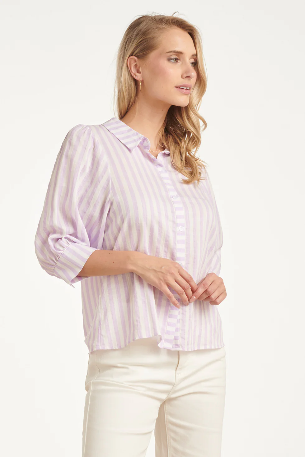 Gestreepte Dames Blouse Met Pofmouwen | Lilac - White - Image 4