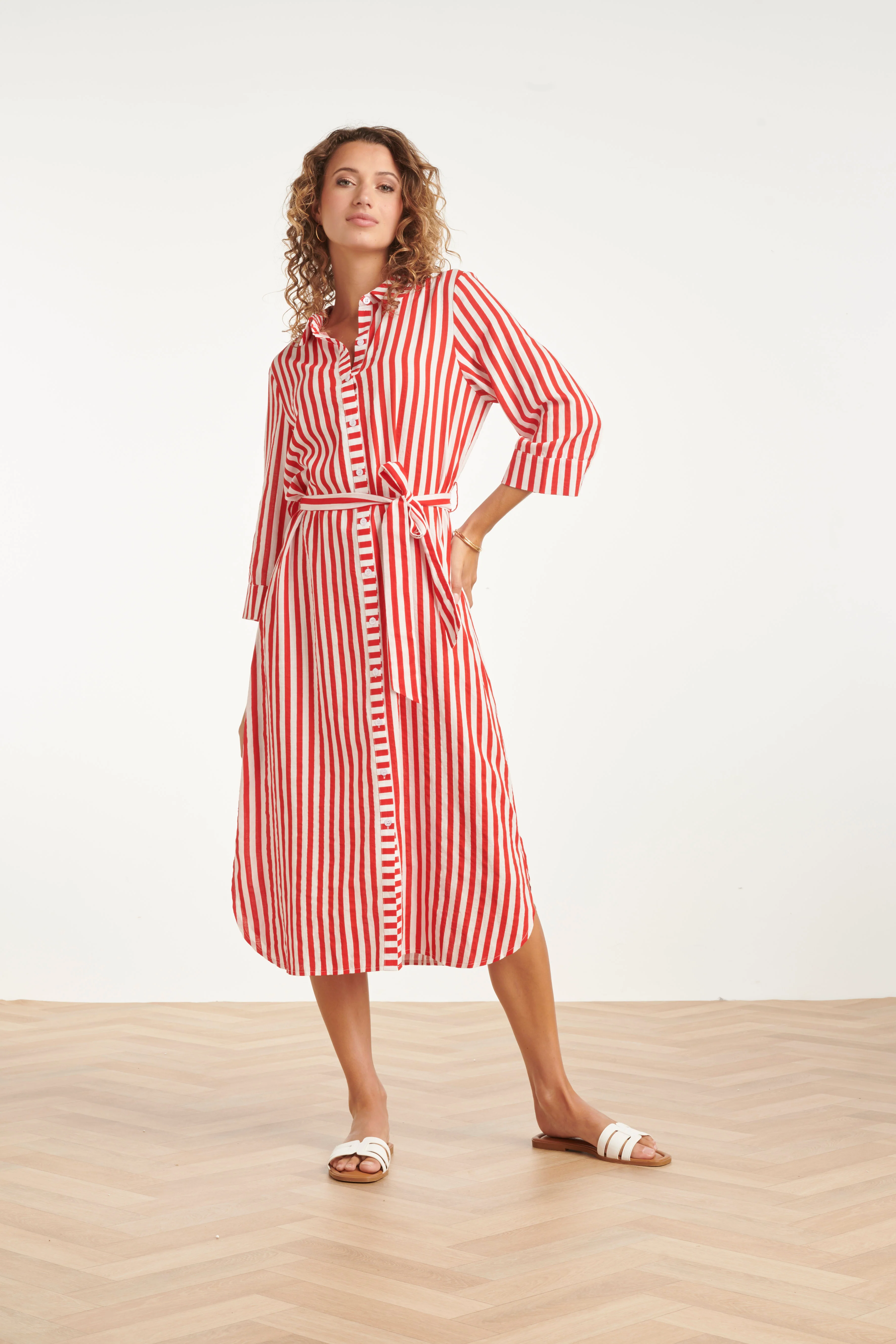 Gestreepte Maxi-Jurk Met Tailleceintuur | Red - White