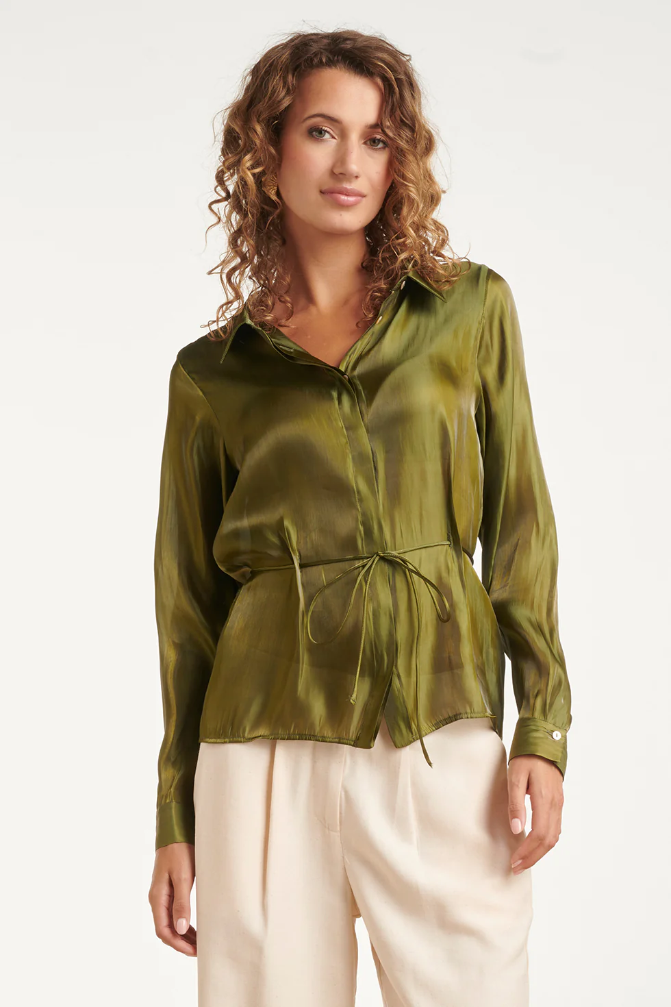 Getailleerde Blouse Met Glanseffect | Army - Image 4