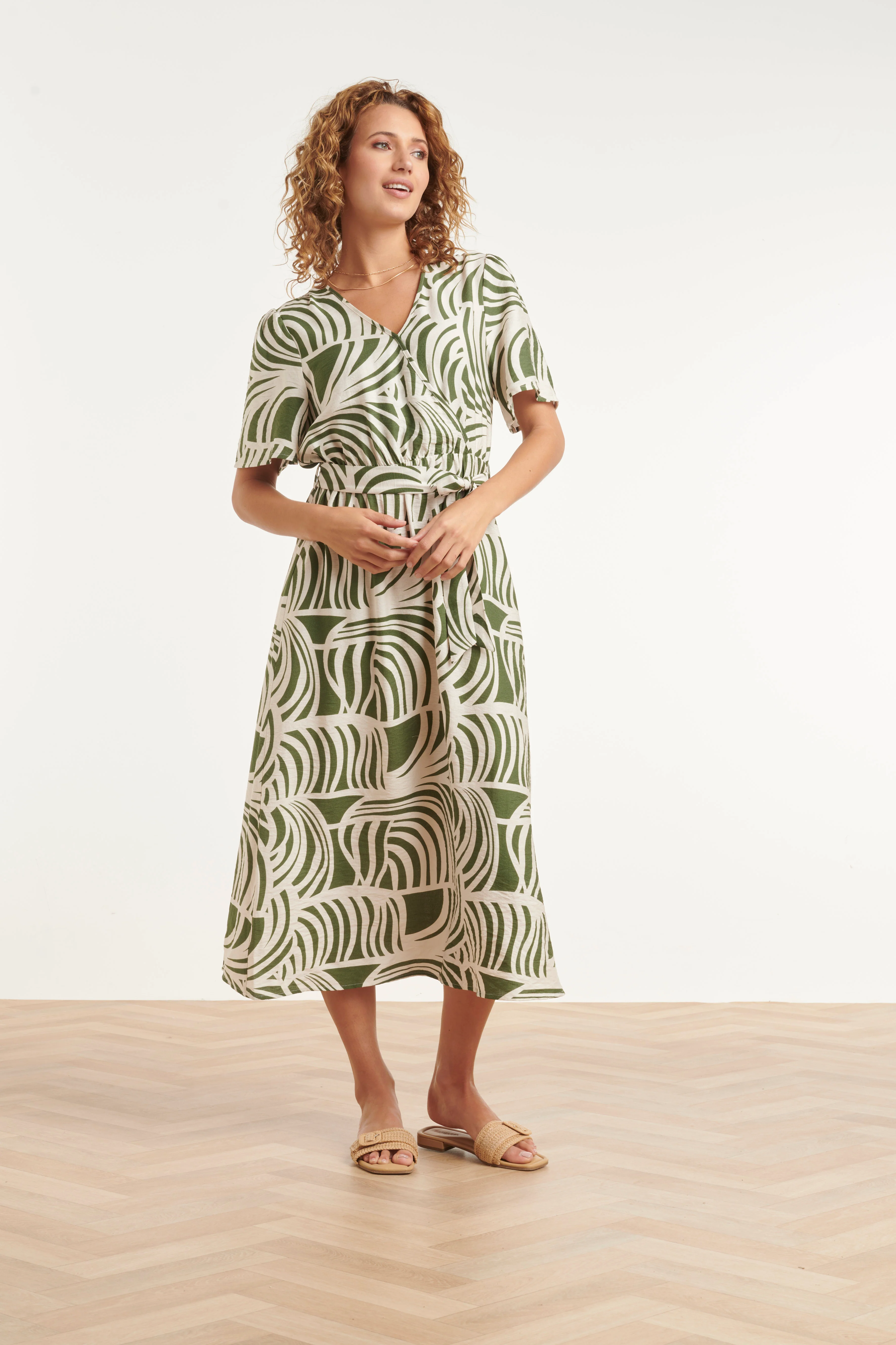Groene Jurk Met Abstracte Print En Strikceintuur | Off White - Army - Image 4