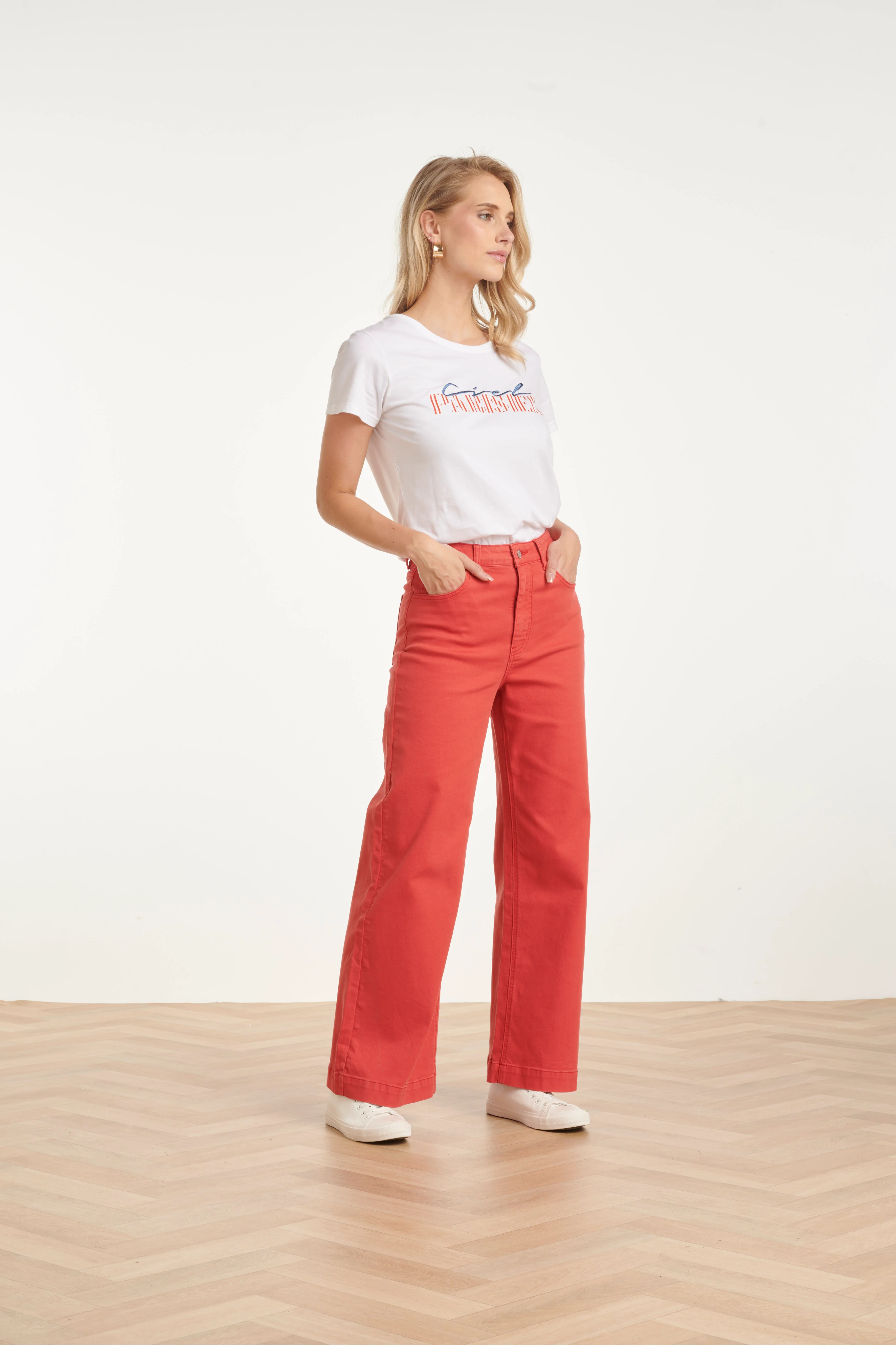 High-Waisted Wide Leg Jeans | Red - Image 3