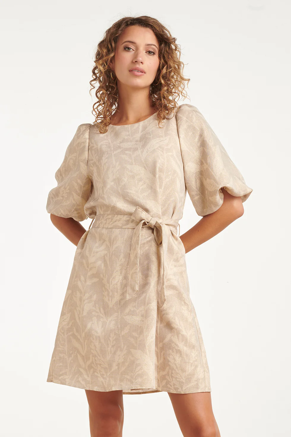 Korte Jurk Met Bladprint En Lurex Stof | Dark Sand - Gold