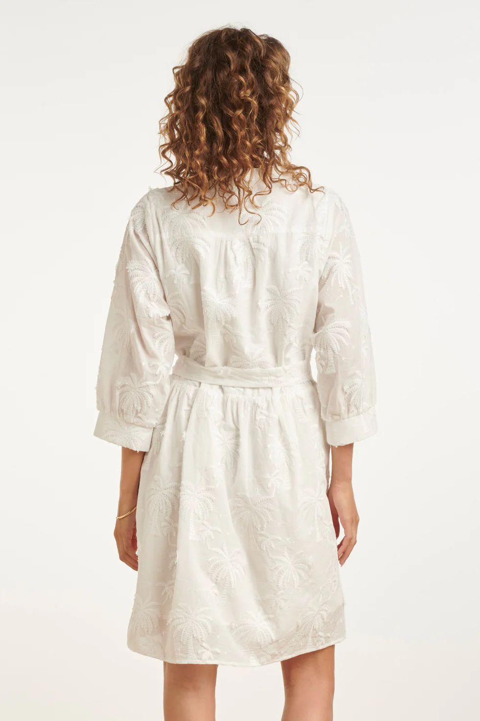 Korte Jurk Met Geborduurd Palmmotief En Ceintuur | White - Image 6