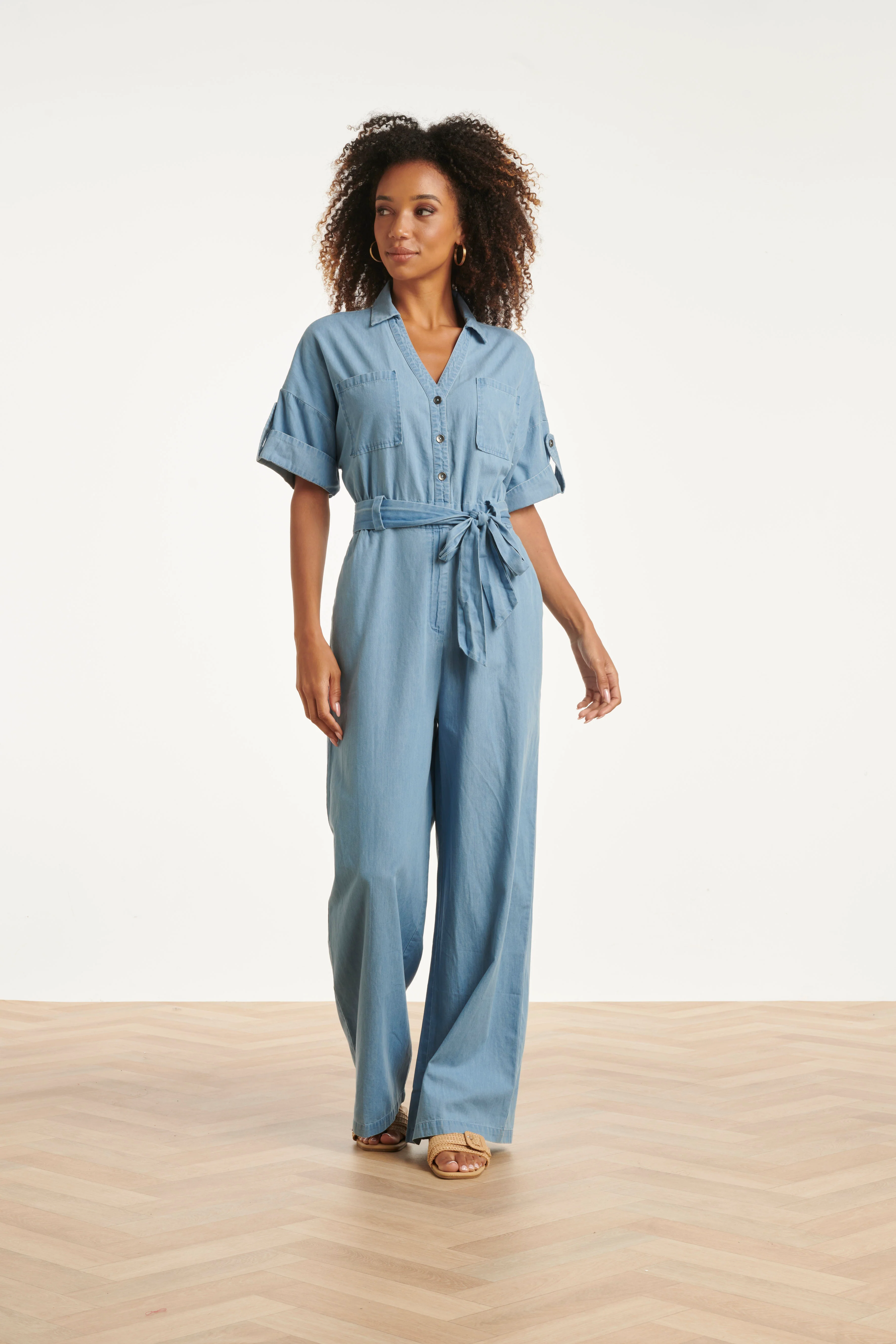 Lichtblauwe Jumpsuit Met Ceintuur En Korte Mouwen | Denim - Image 5