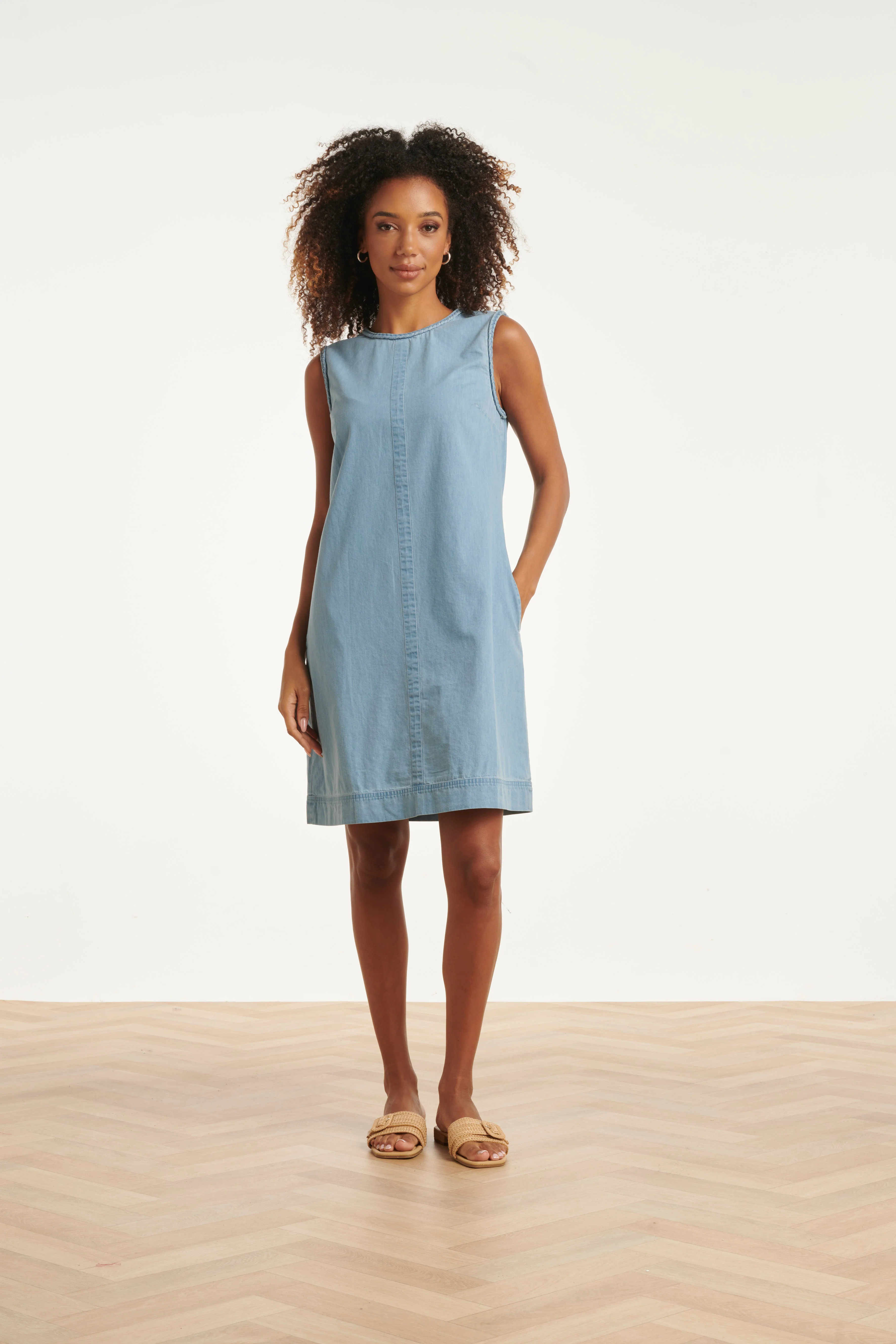 Lichtblauwe Mouwloze Denim Look Jurk | Denim