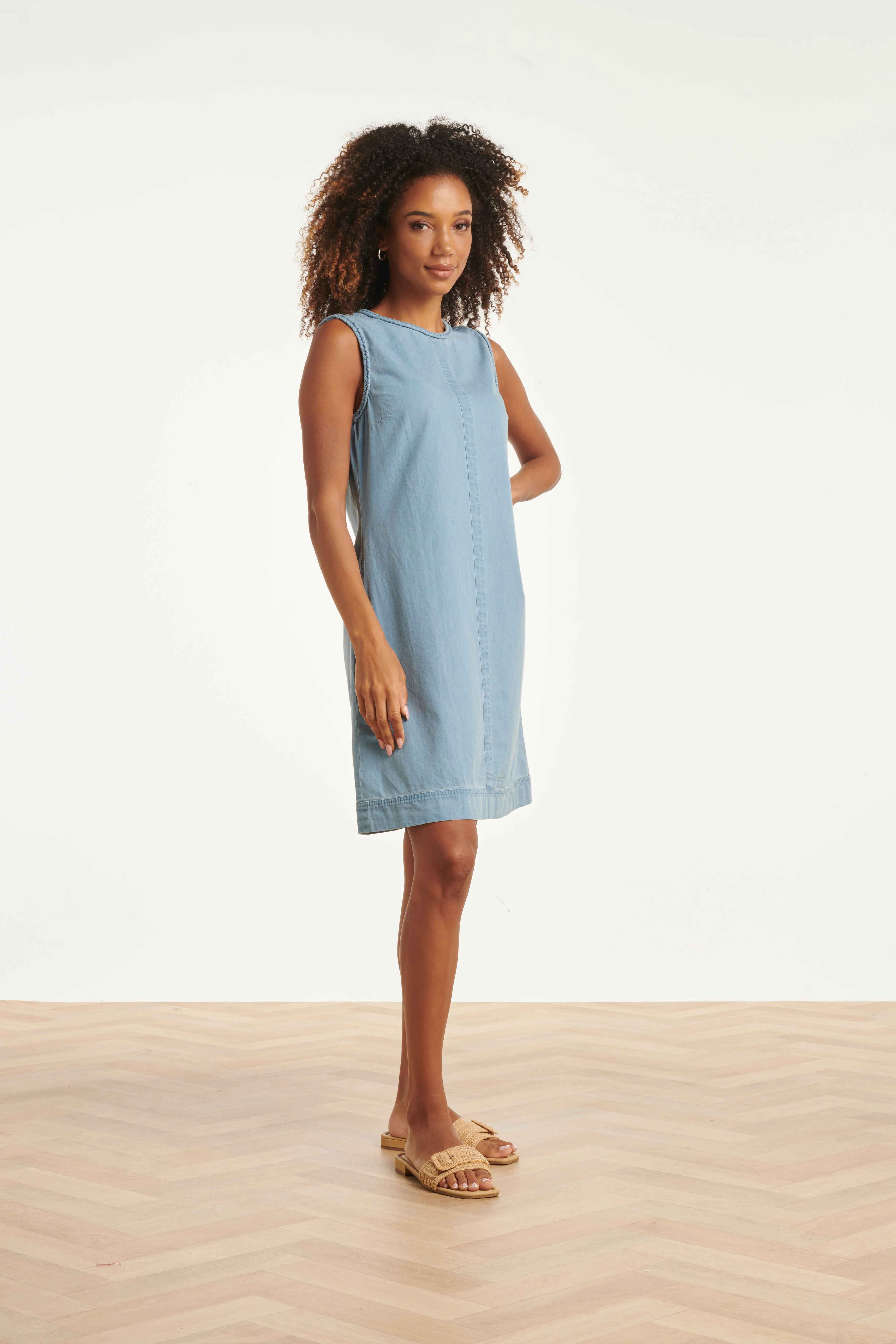 Lichtblauwe Mouwloze Denim Look Jurk | Denim - Image 7