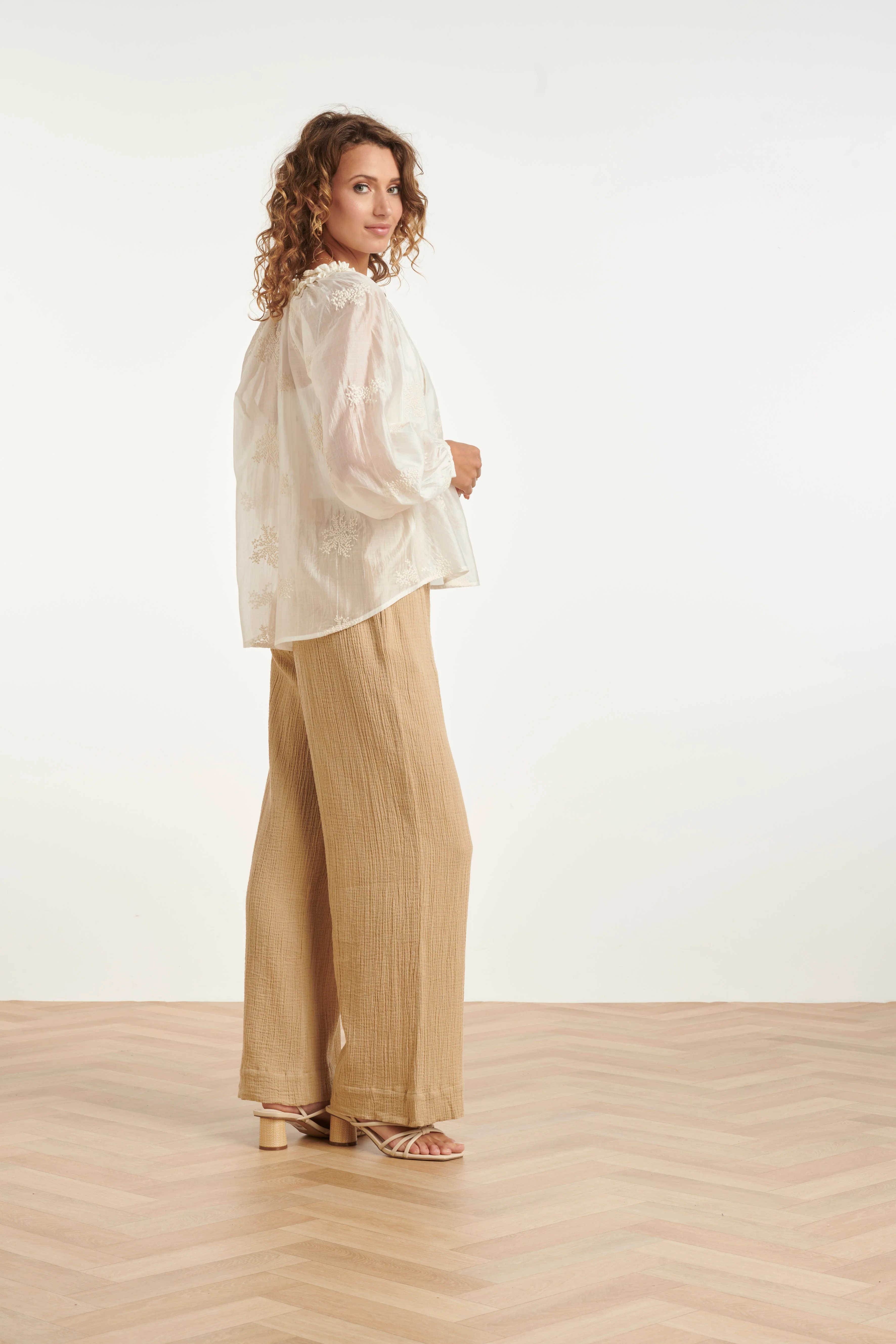 Luchtige Boho-Blouse Met Geborduurde Print | Off White - Image 5