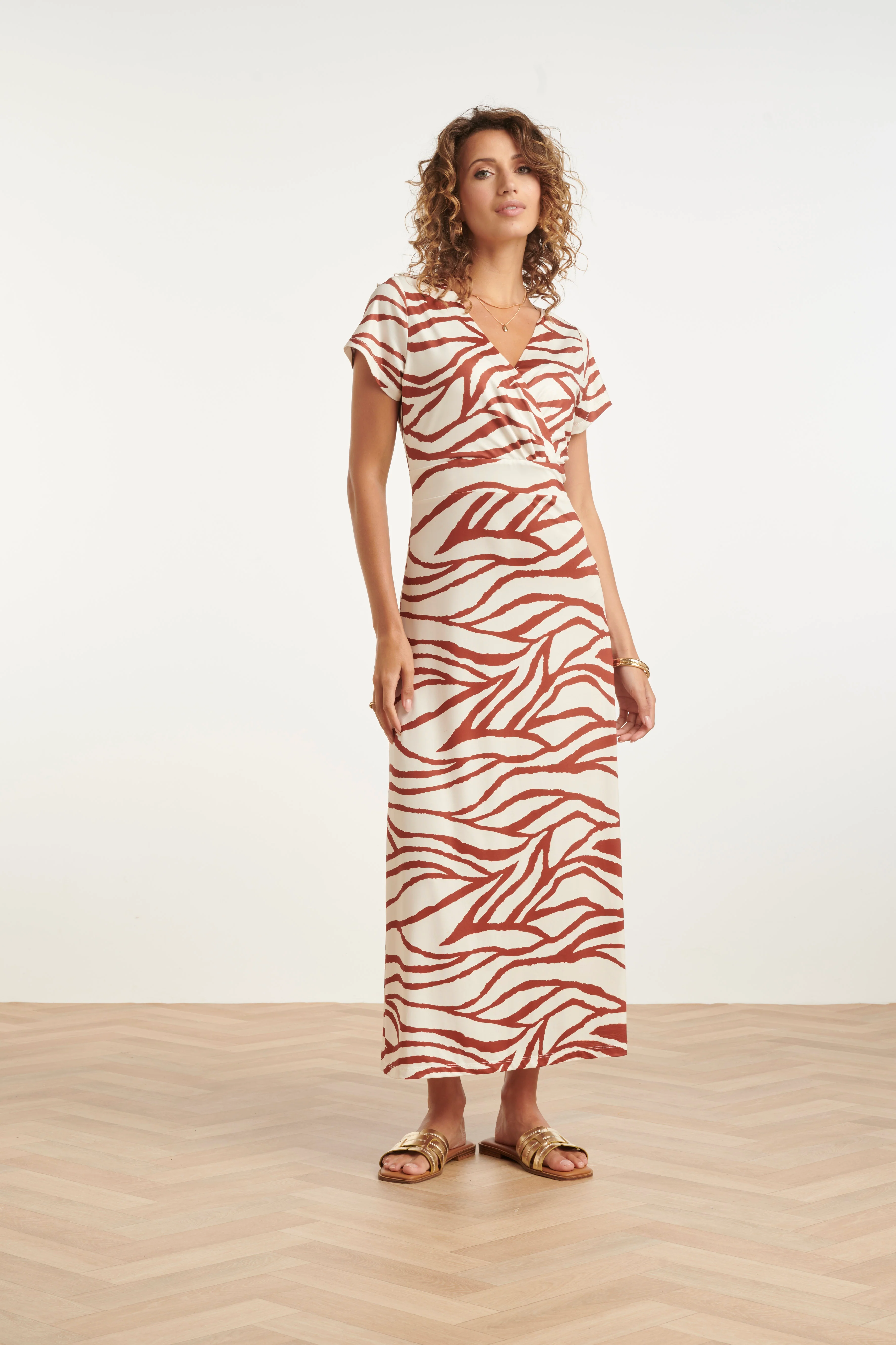 Maxi Stretch Jurk Met Bruine Zebraprint | Brique - Off White - Image 4