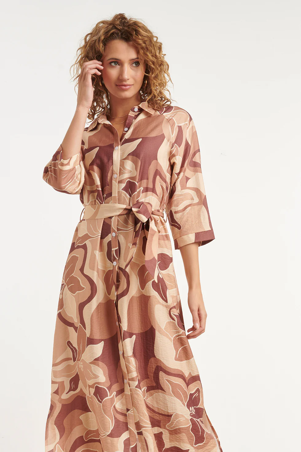 Midi Jurk Met Bloemenprint In Bruin En Beige En Ceintuur | Muticolour - Image 3