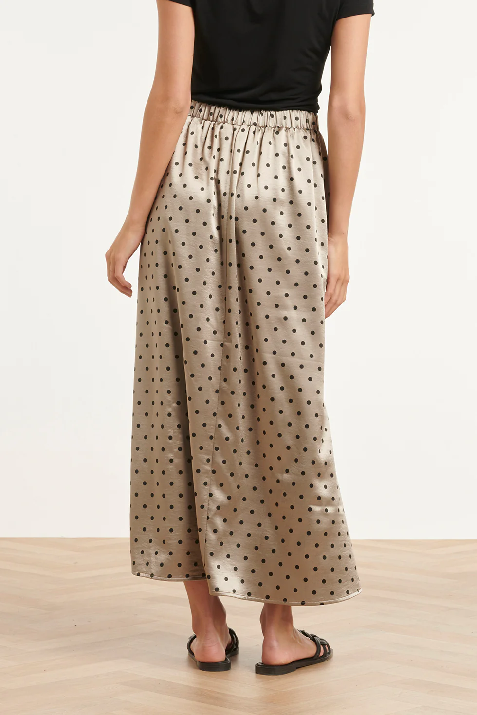Midi Rok In Champagne Met Zwarte Stippenprint | Silver - Black - Image 6