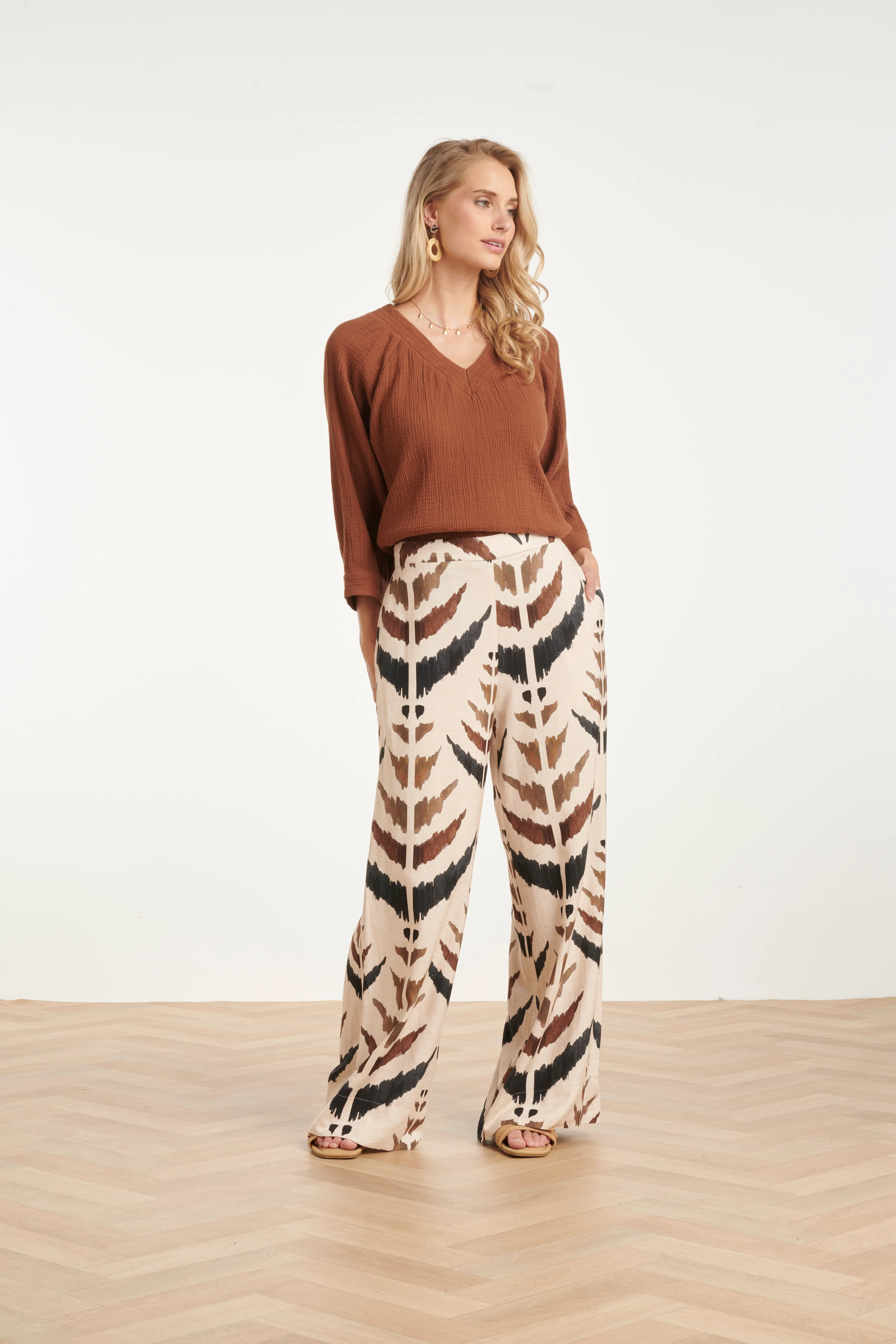 Mousseline Top Met V-Hals | Brown