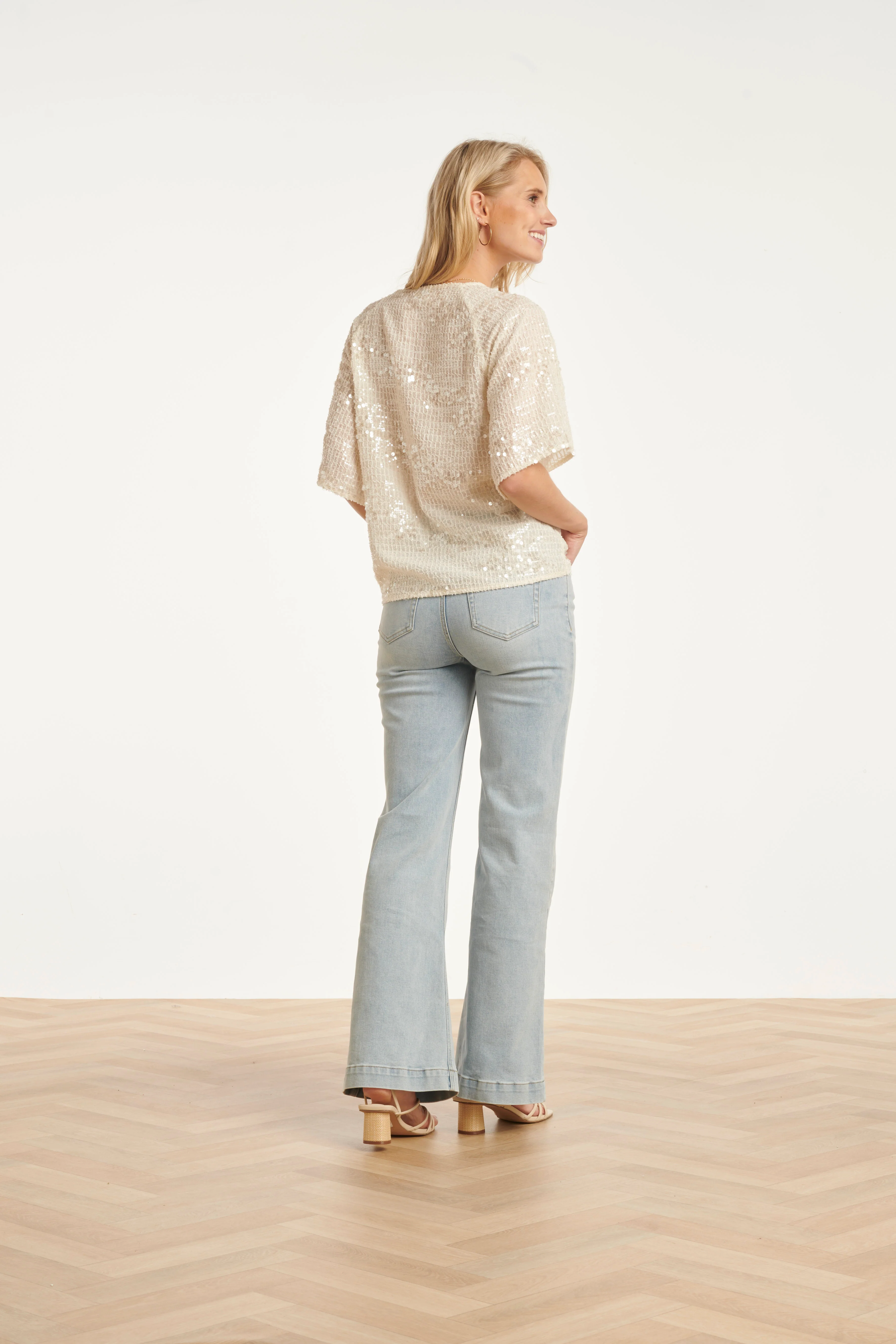 Pailletten Top Met Korte Mouwen En Relaxte Fit | Off White - Silver - Image 9