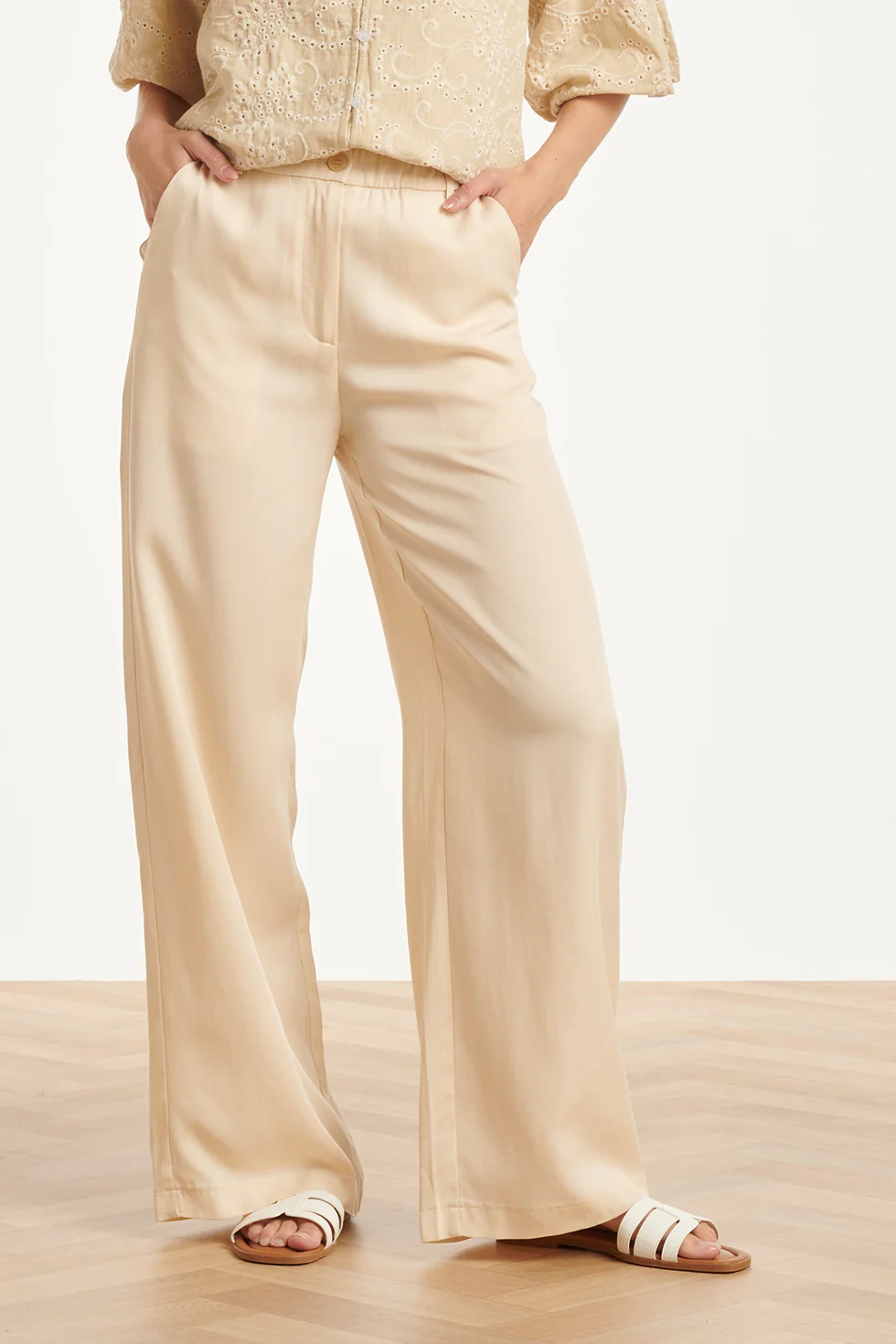 Soepel Dames Pantalon Met Wijde Pijpen | Sand - Image 6
