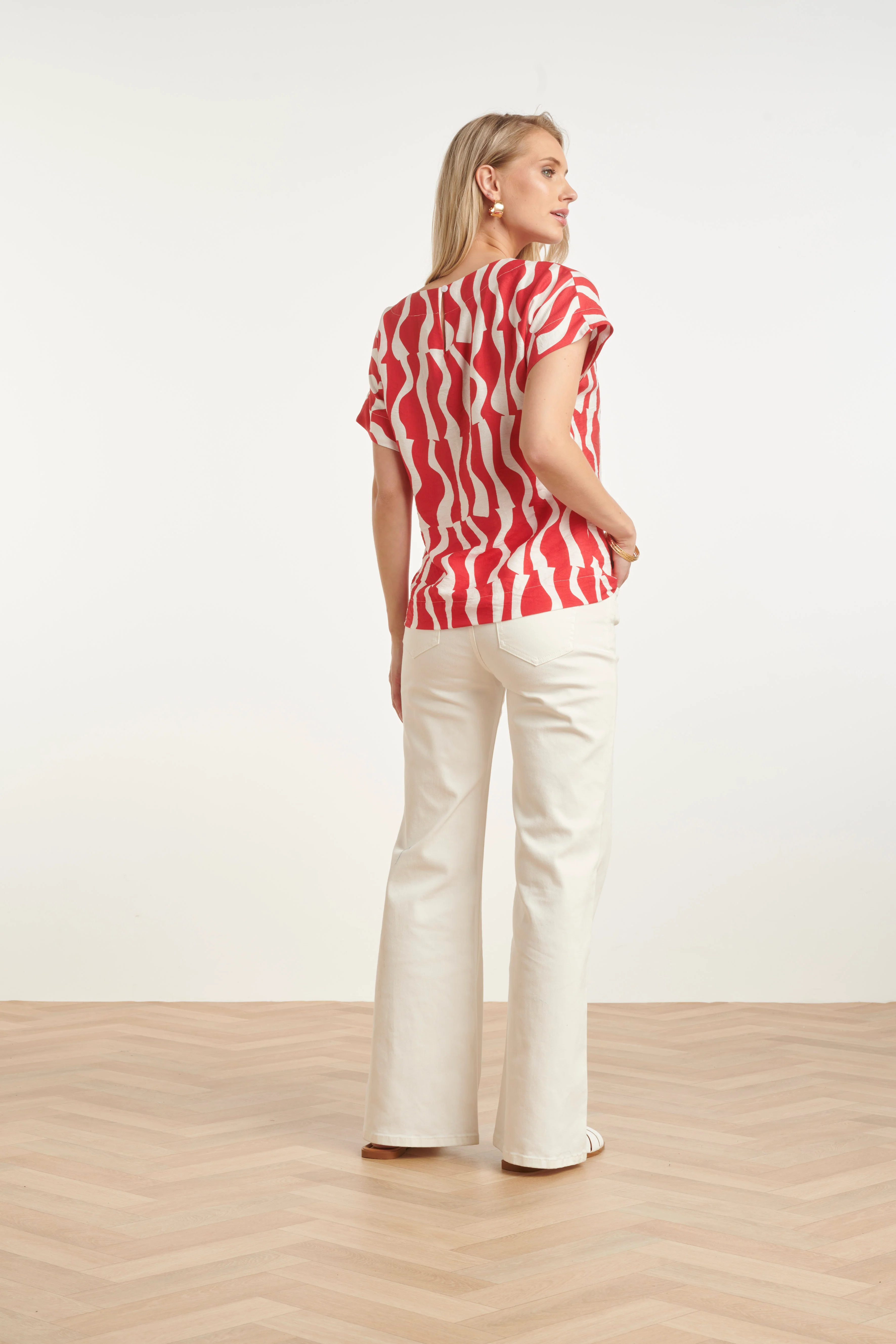 Top Met Korte Mouwen En Rood-Witte Golvende Print | Red - White - Image 5