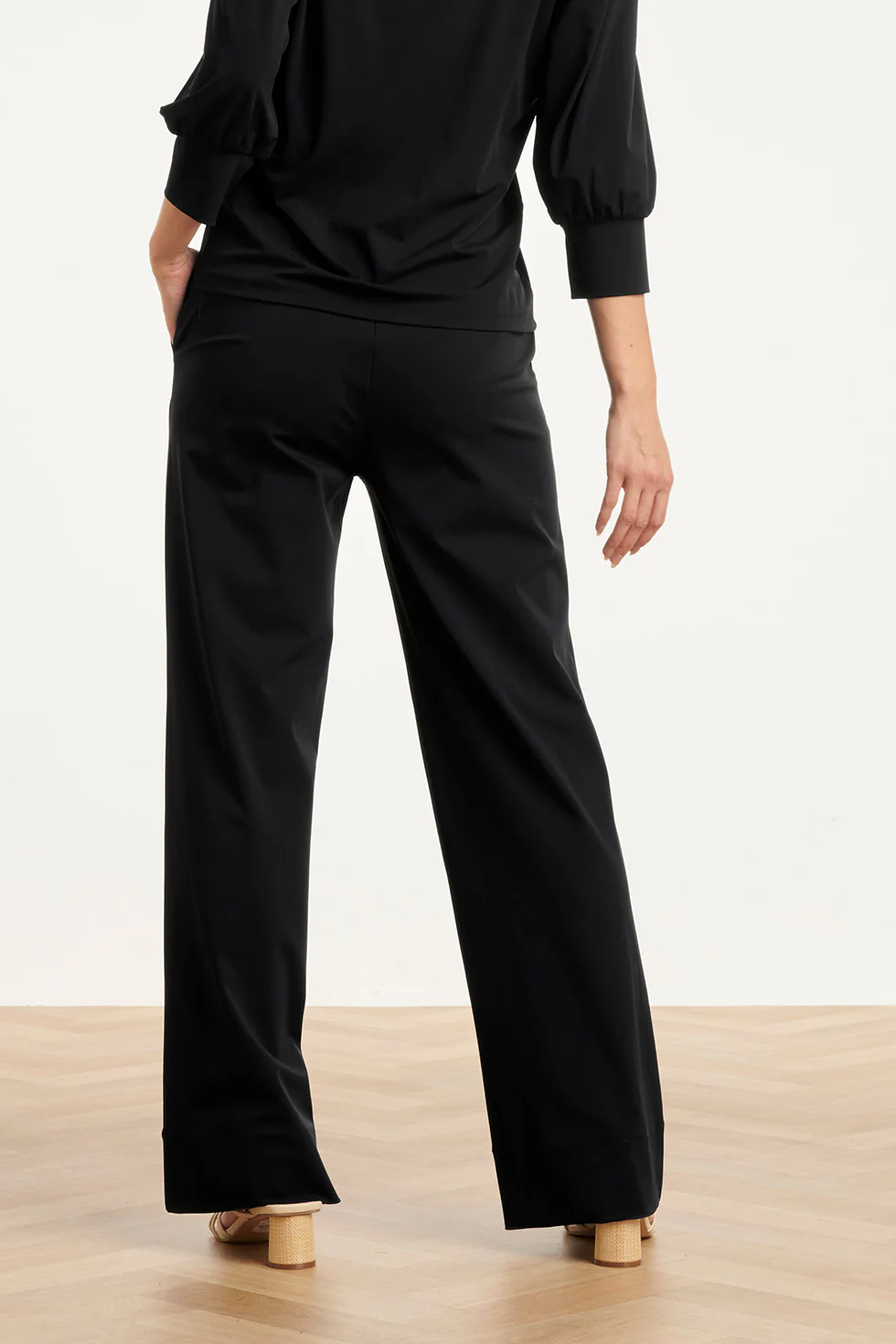Travel Kwaliteit Flared Broek | Black - Image 6