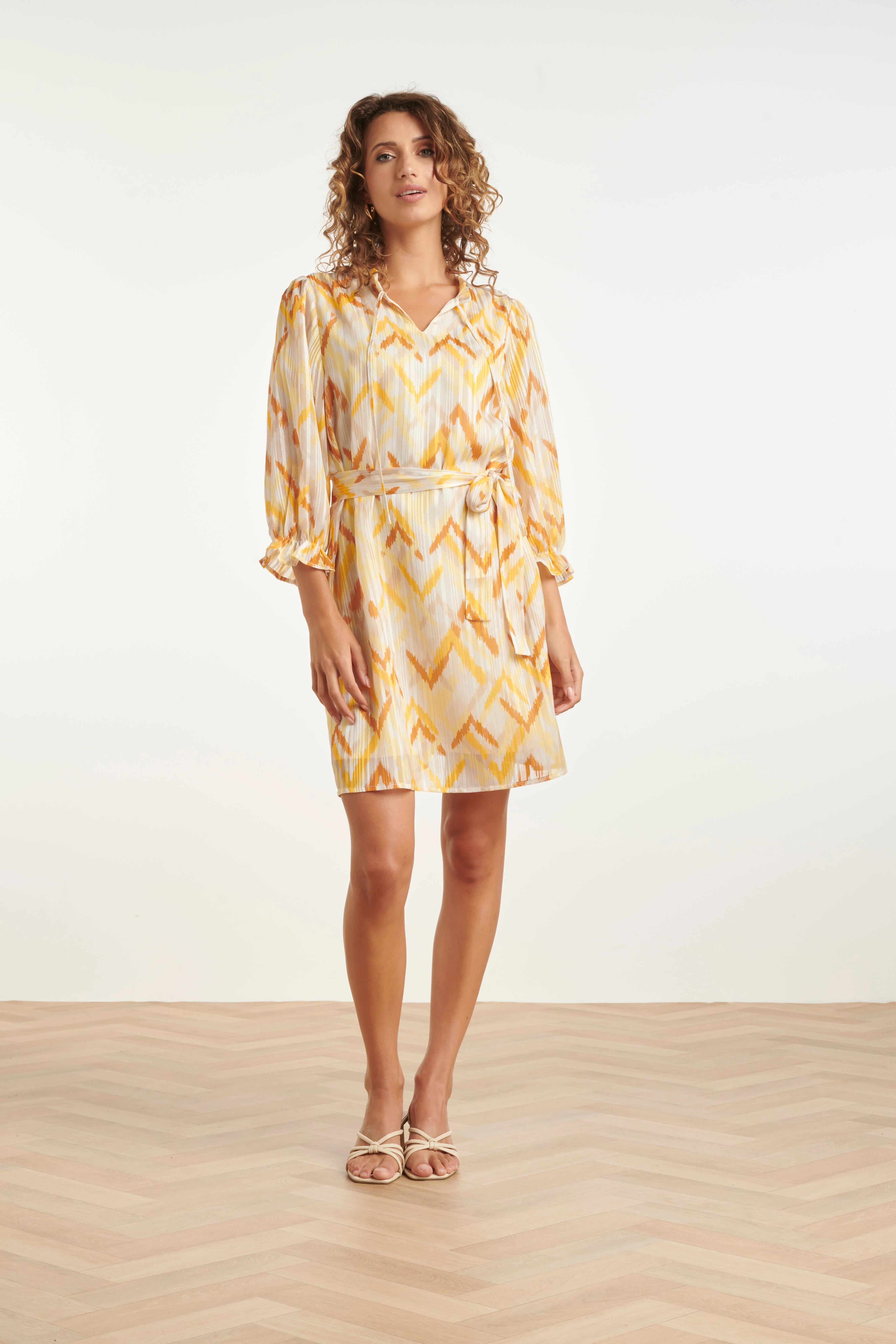 Tuniek Jurk Met Gele Zigzag Aztec Print En Ceintuur | Yellow - Muticolour - Image 3