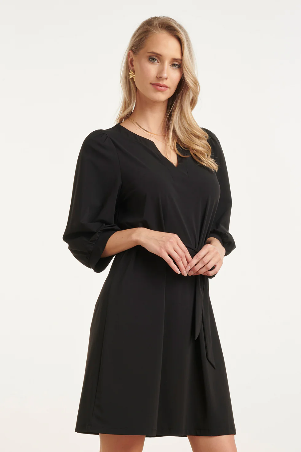 V-Hals Jurk Met Print In Travel Kwaliteit | Black - Image 8