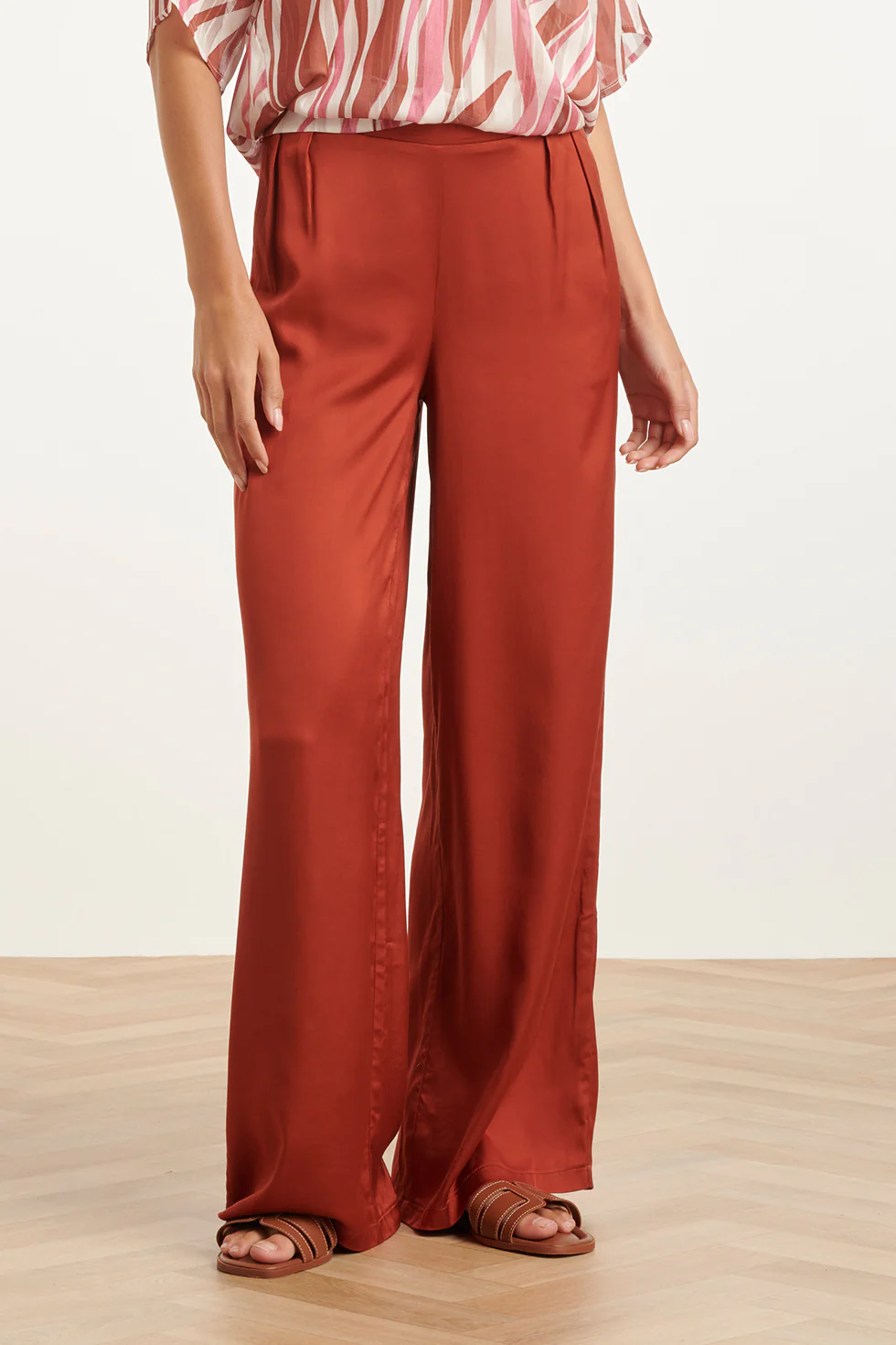 Wide Leg Pantalon Met Satijn-Glans | Brique - Image 3