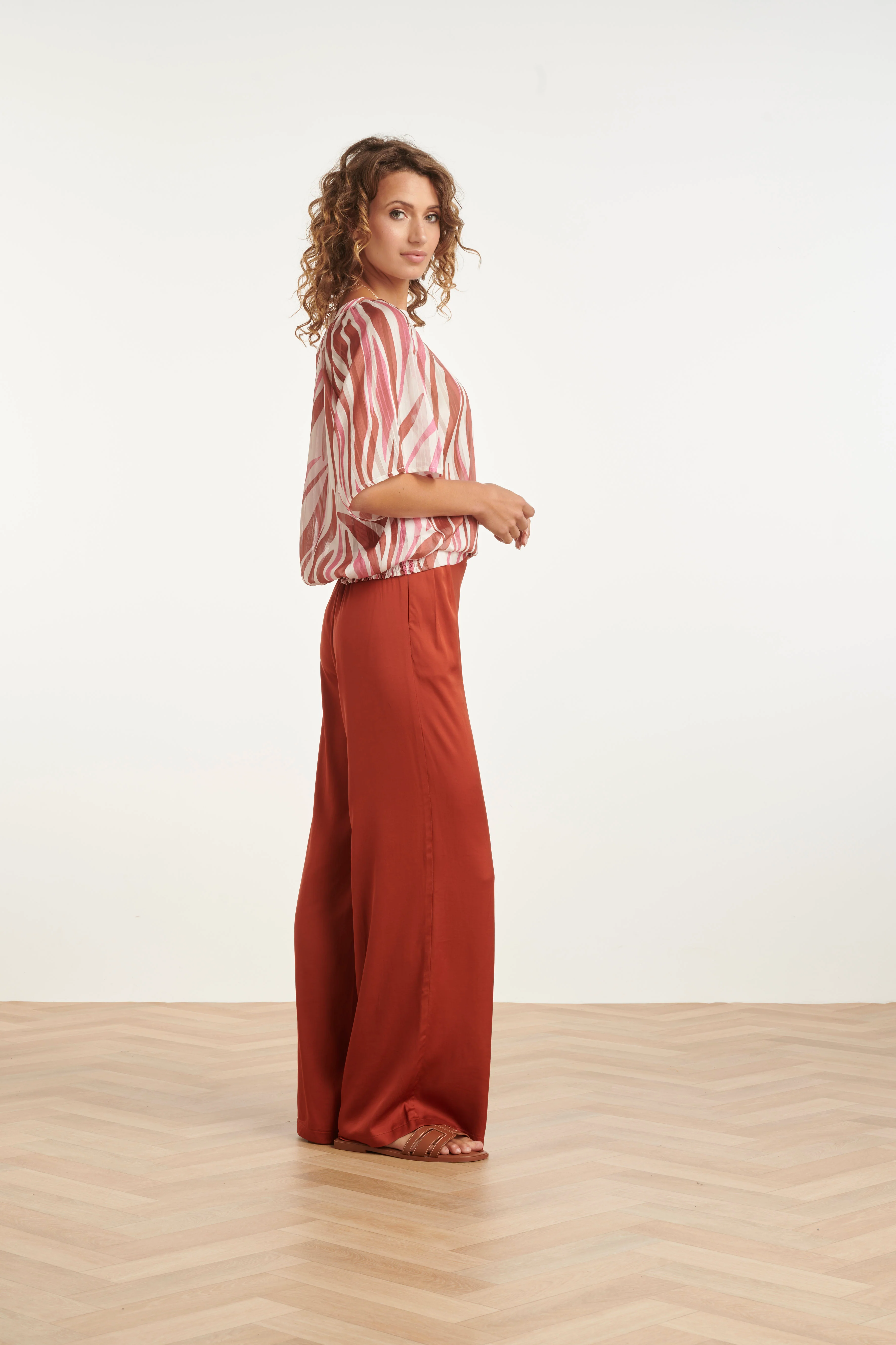 Wijde Top Met Roze Zebra-Style Print | Brique - Old Pink - Image 5