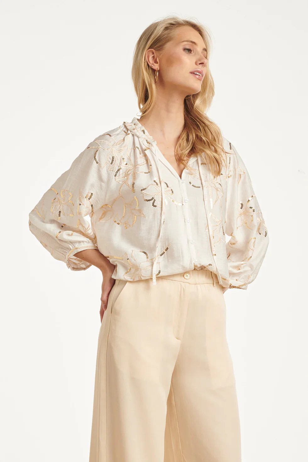 Witte Blouse Met Gouden Borduursels En Pailletten | Off White - Gold - Image 8