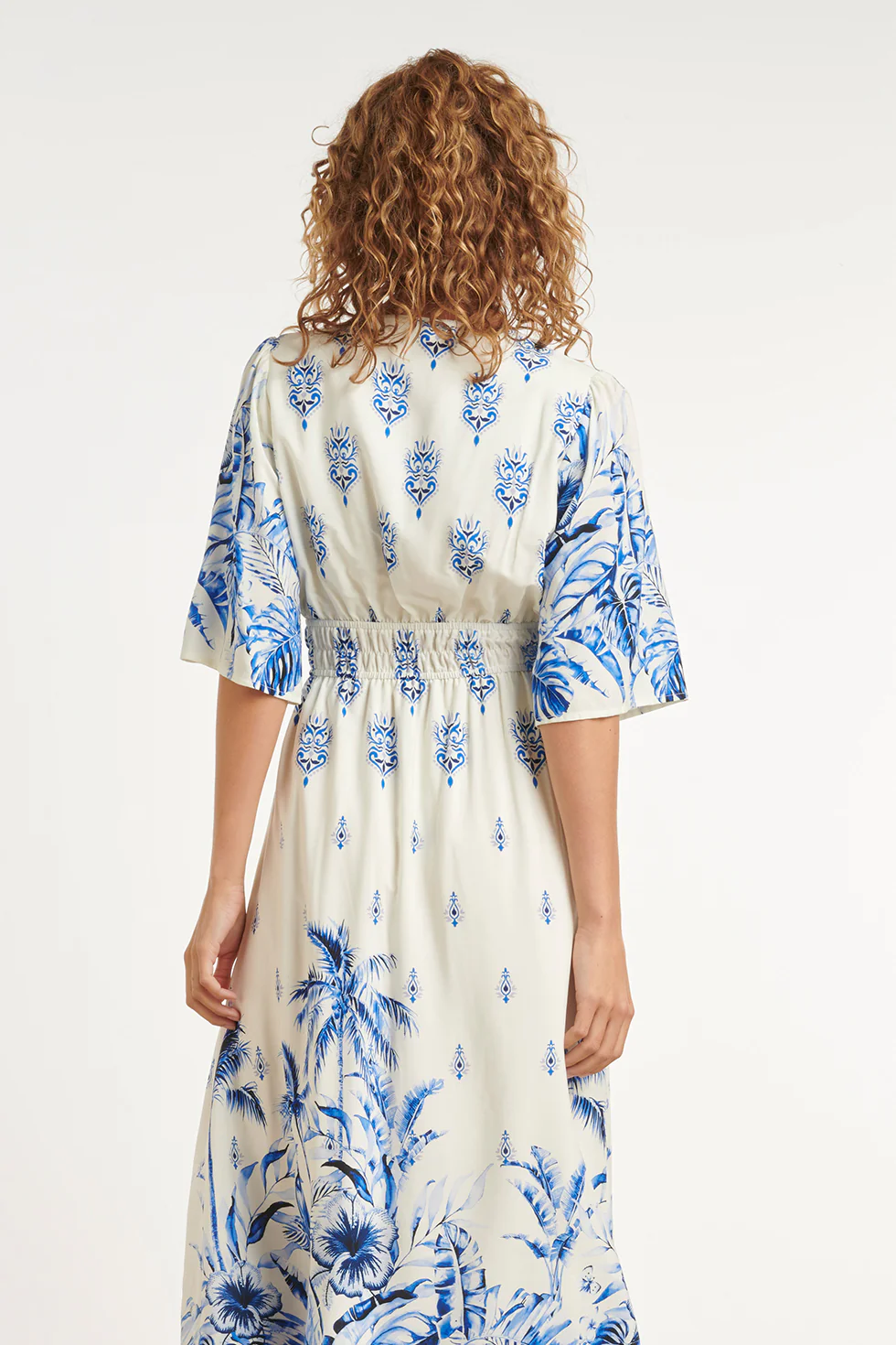 Witte Jurk Met Blauwe Print En Elastische Taille | Off White - Blue - Image 6