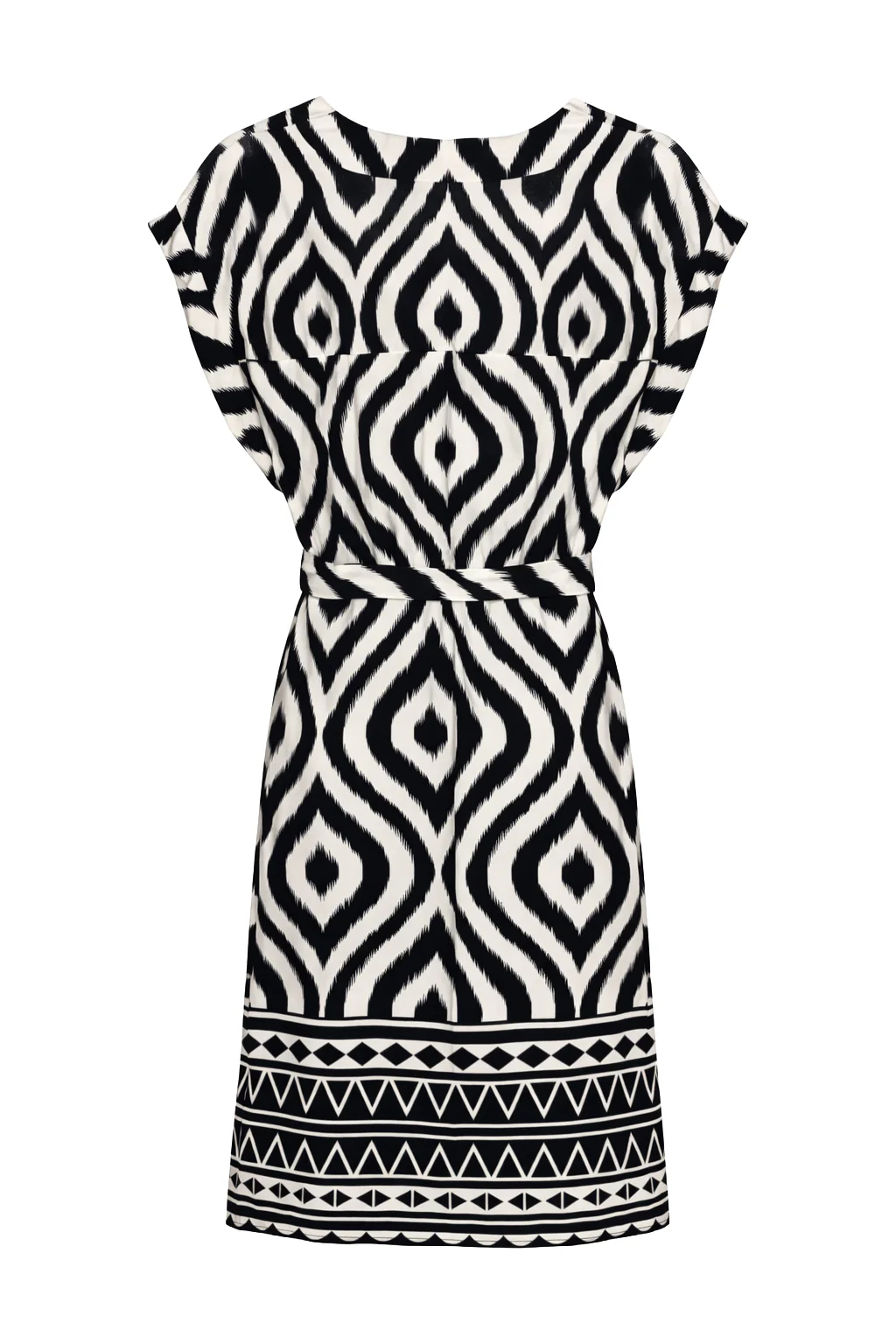 Zwart-Witte Jurk Met Ikat Print En Tailleceintuur | Black White - Image 7