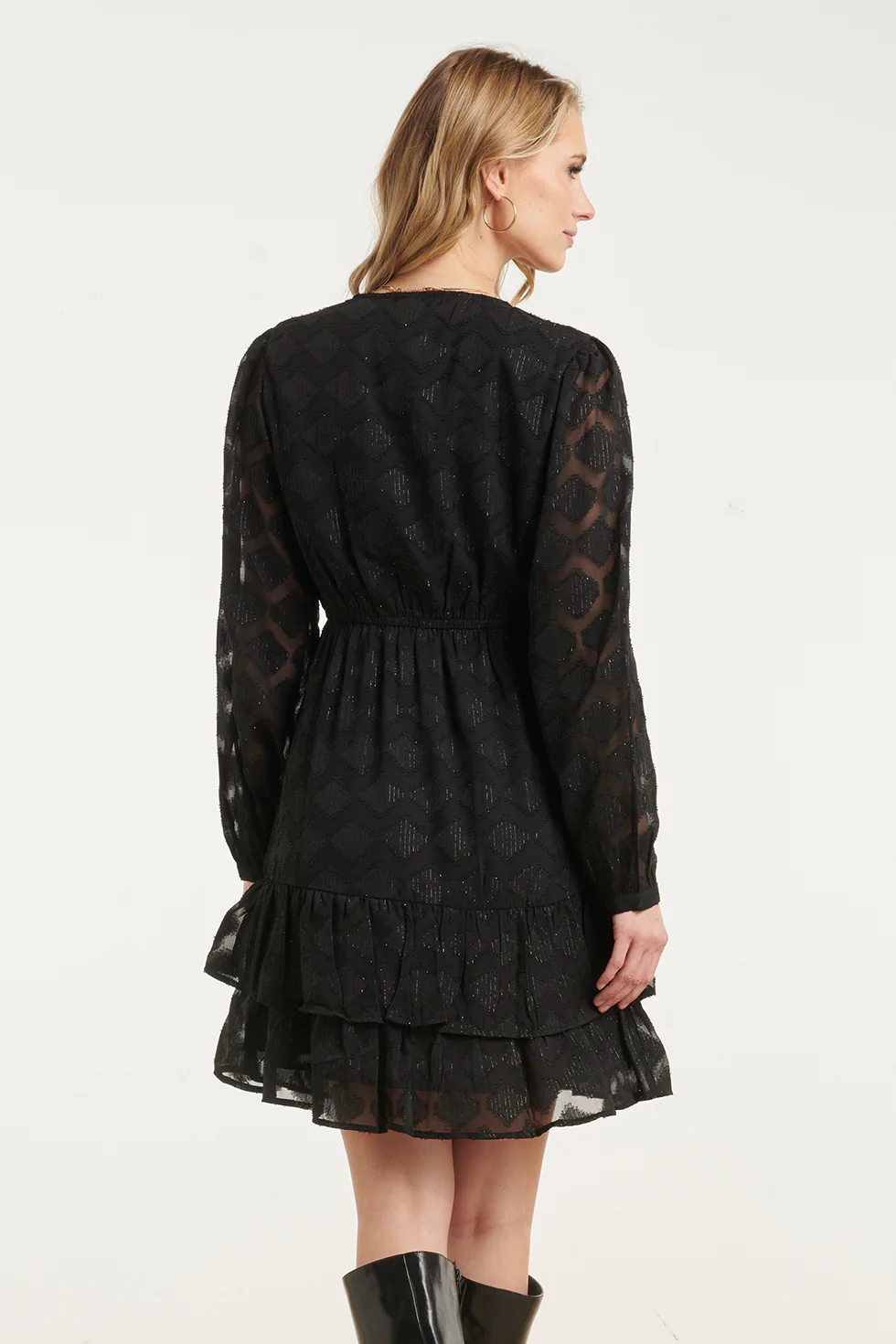 Zwarte Jurk Met V-Hals En Geometrische Lurex Details | Black - Image 6
